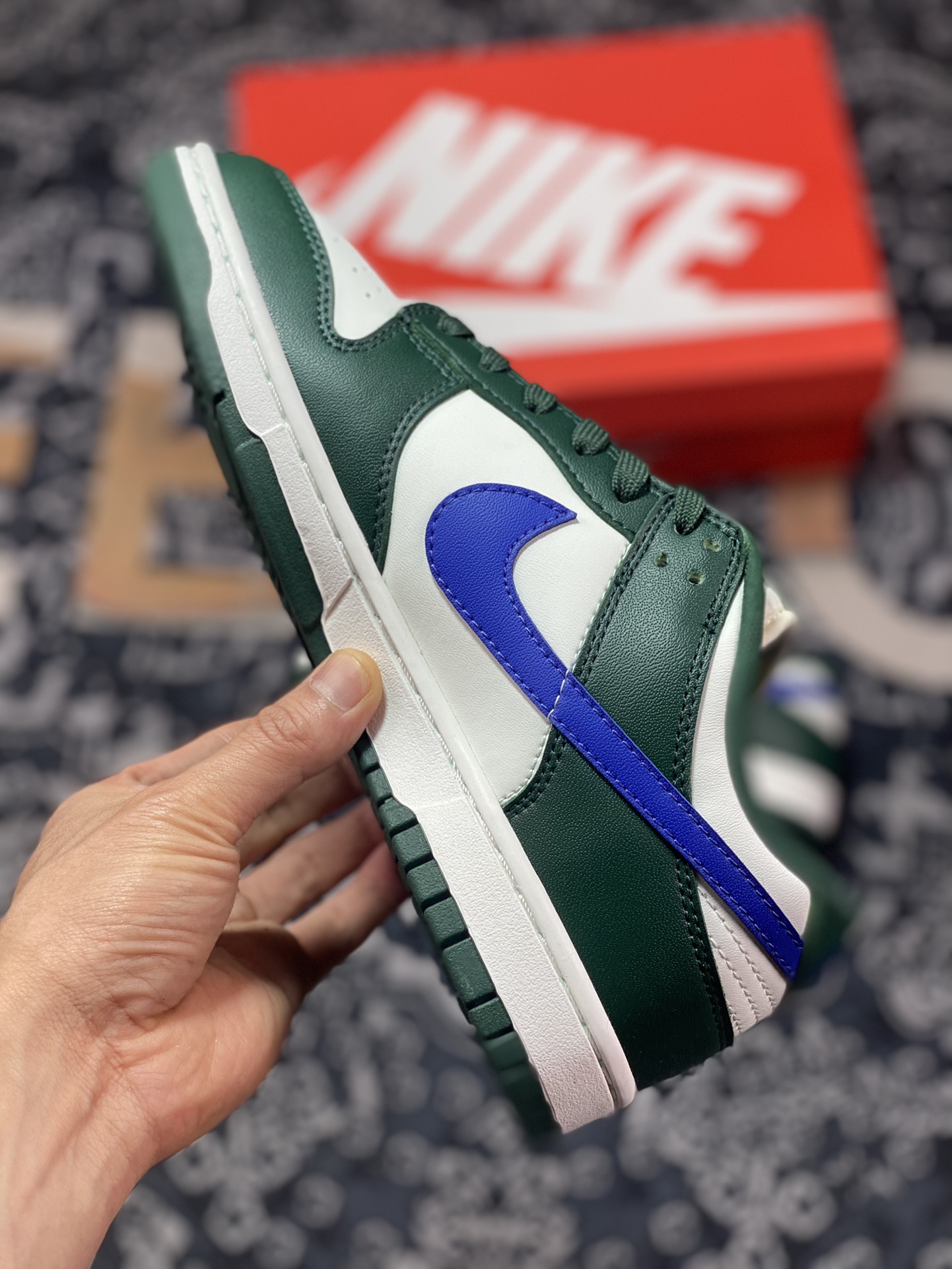 220 Nike SB Dunk Low”Gorge Green/Navy”扣篮系列低帮休闲运动滑板板鞋“复古绿白皇家蓝”DD1503-300