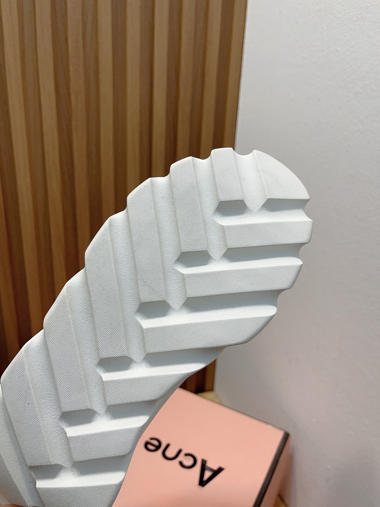 Acne Studios Heavy-Bottomed Recreational Shoes with British Design and Styrofoam-Like Sole - 图片 9
