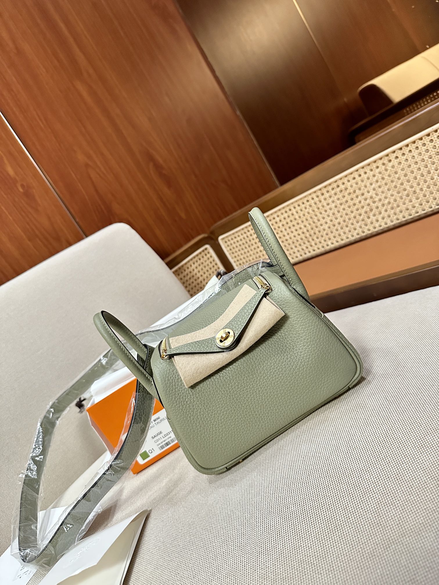 Hermes Lindy Vert Amande Green crossbody everyday