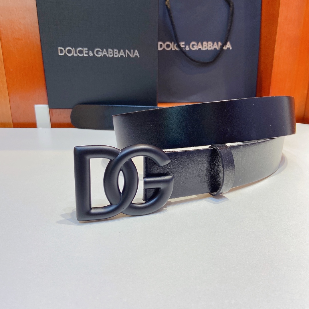 D&G杜嘉班纳Lux鞍皮腰带缀以电镀