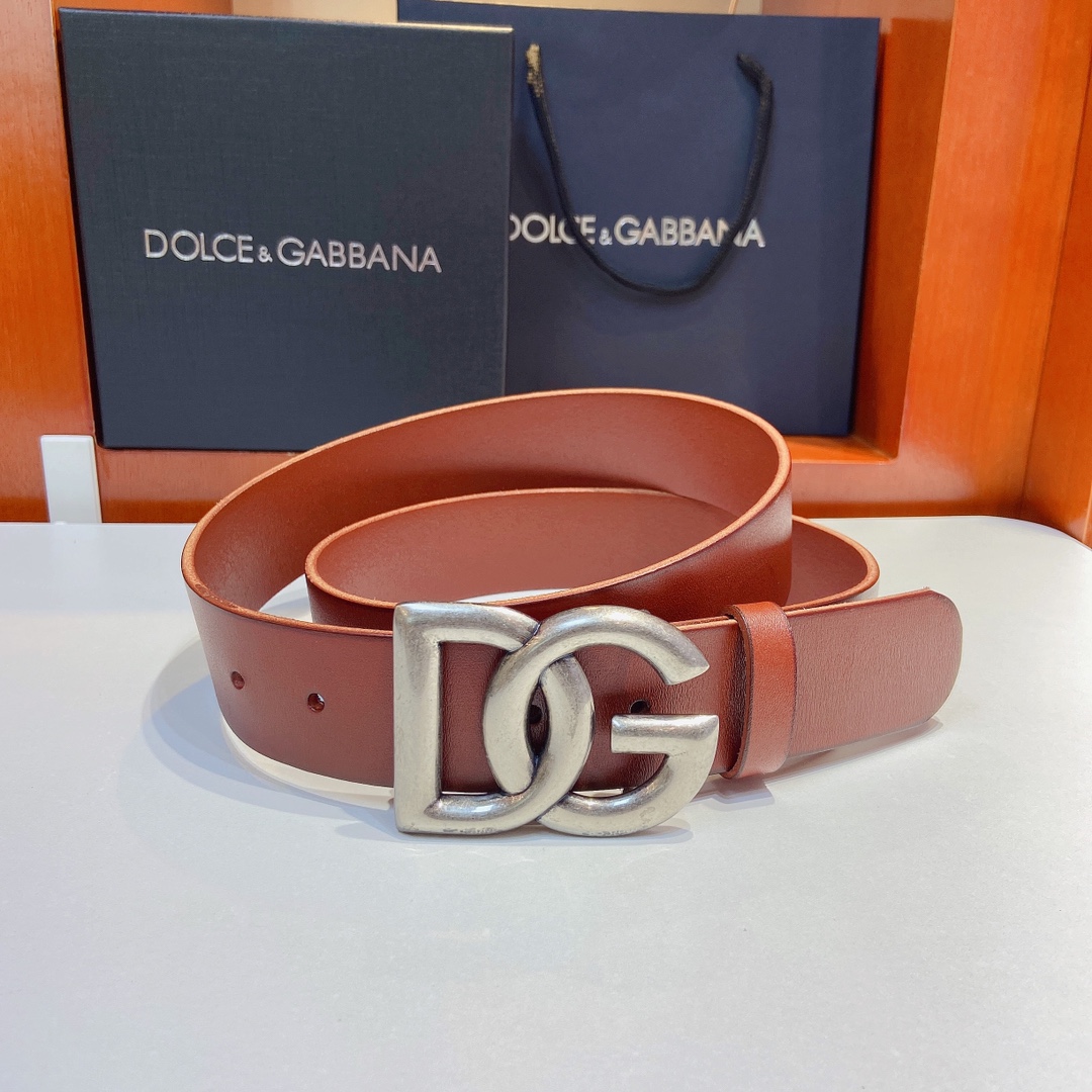 D&G杜嘉班纳Lux鞍皮腰带缀以电镀