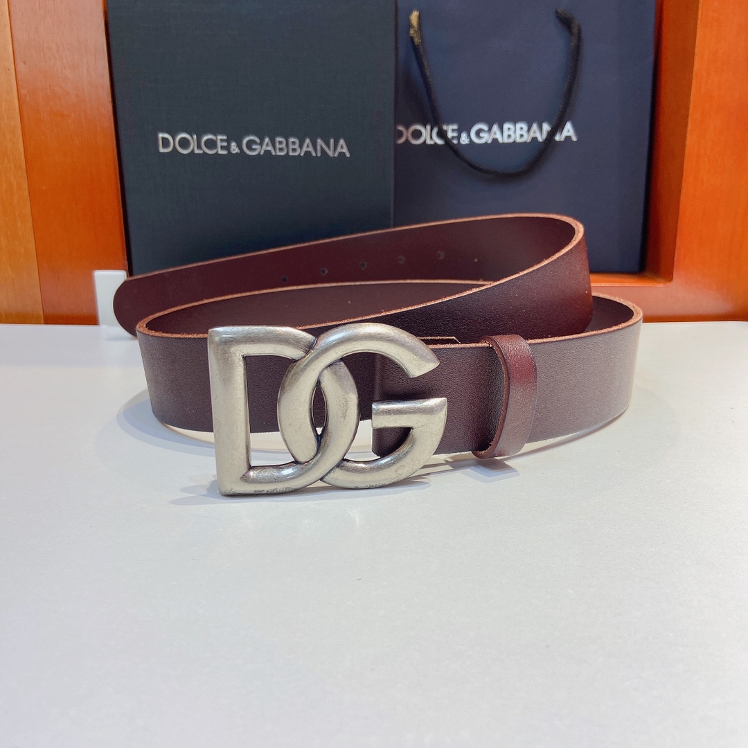 D&G杜嘉班纳Lux鞍皮腰带缀以电镀