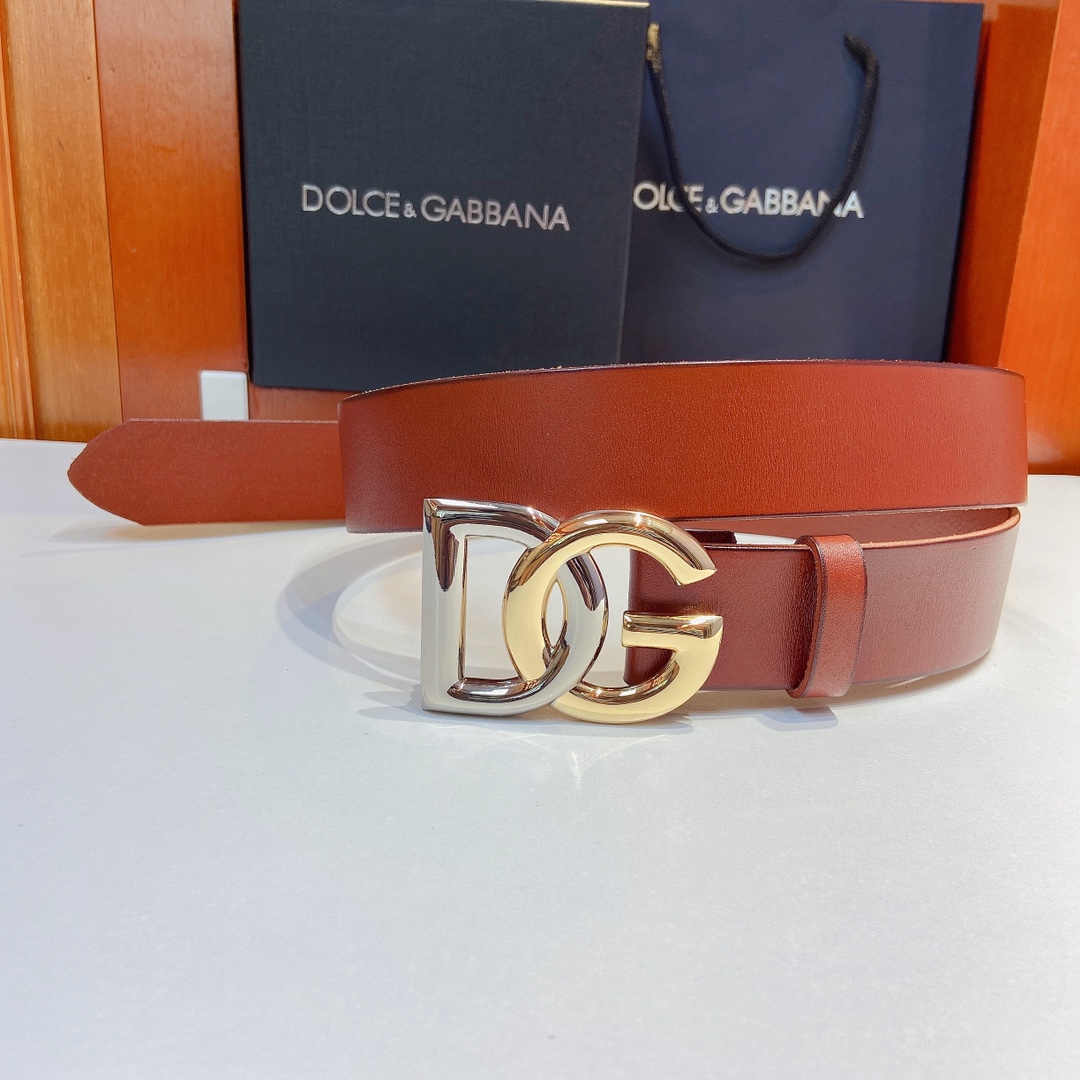 D&G杜嘉班纳Lux鞍皮腰带缀以电镀