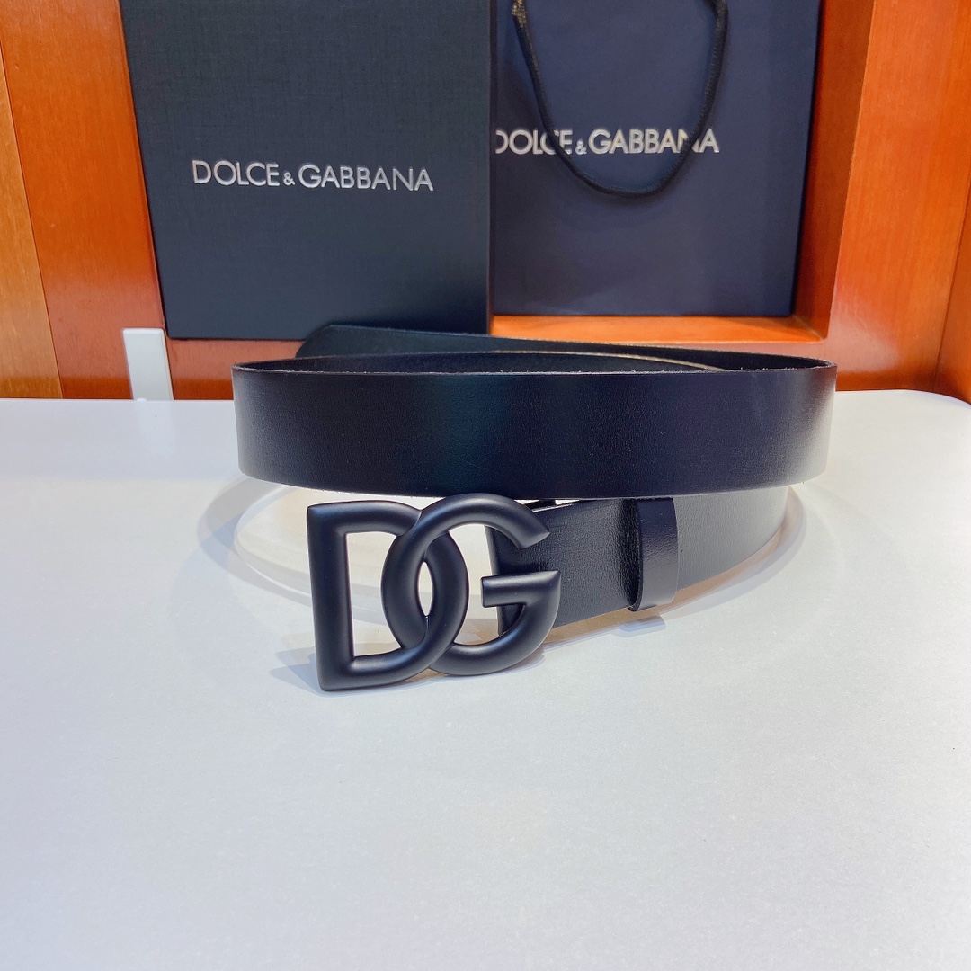D&G杜嘉班纳Lux鞍皮腰带缀以电镀