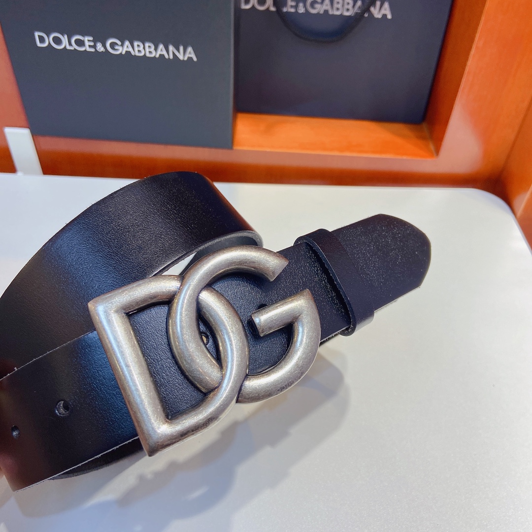 D&G杜嘉班纳Lux鞍皮腰带缀以电镀