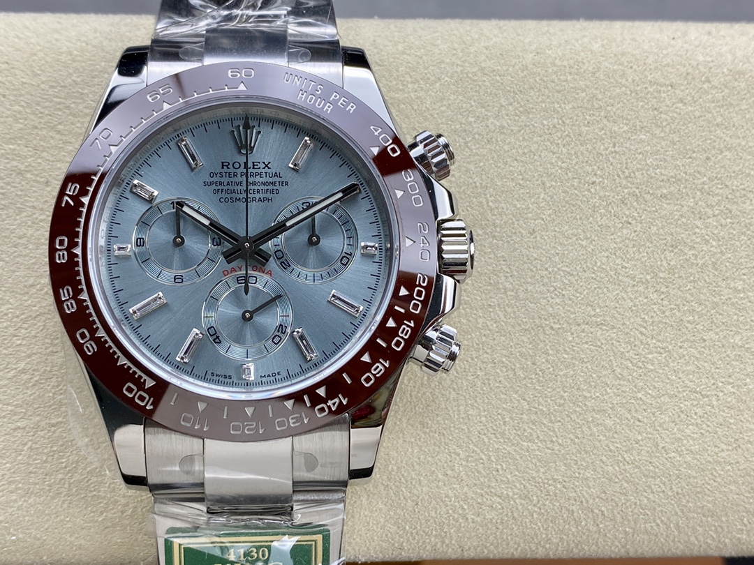 NO:142617,KING ROLEX DAYTONA version The debut is at its peak!  No need to upgrade again!  Super boutique!  Welcome to taste it!  Super factory Swiss A-level quality!  Really original 1 to 1 shell cover polished and polished!  Size 40mm*12.2mm, adopts the best substitute dial and luminous hands, equipped with the strongest Dandong movement!  Movement plywood engraving font upgrade!  Upgrade the circle!  Snap other versions of the market in seconds!  The AR high-quality 904L watch strap is used to create a gold, all-gold and all-rose gold model. It adopts a gold-covered 18K gold electroplating process, which is currently the best single-piece electric discharge in China!  Not white, not fade!  Extremely high cost and not much output!  KING Rolex Ditona With superb quality and sincerity, worthy of your possession, Rolex, rolex19860909KING ROLEX DAYTONA 版本 出道即巅峰！无须再升级！ 超级精品！欢迎品鉴！ 超级大厂 瑞士A级品质 ！ 真正原装1比1壳套打磨抛光！ 尺寸40mm*12.2mm 采用最好的代用级别表盘和夜光指针 搭载最强丹东机芯！ 机芯夹板雕刻字体升级！圈口升级！ 秒杀市场其它版本！ AR精品全904L表带,不惜成本重金打造间金,全金,全玫瑰金款,采用包金式的18K金电镀工艺,是目前国内最好的单件散电！不透白,不掉色！成本极高,产量不多！ KING 劳力士 迪通拿 以超绝的品质 满满的诚意 值得您拥有,劳力士,rolex,Watch