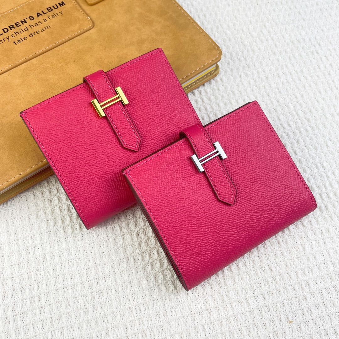 【爱马仕Hermes Bearn短钱包】
型号：5120手掌纹
尺寸：长12 x 宽9.5 x 厚0.4