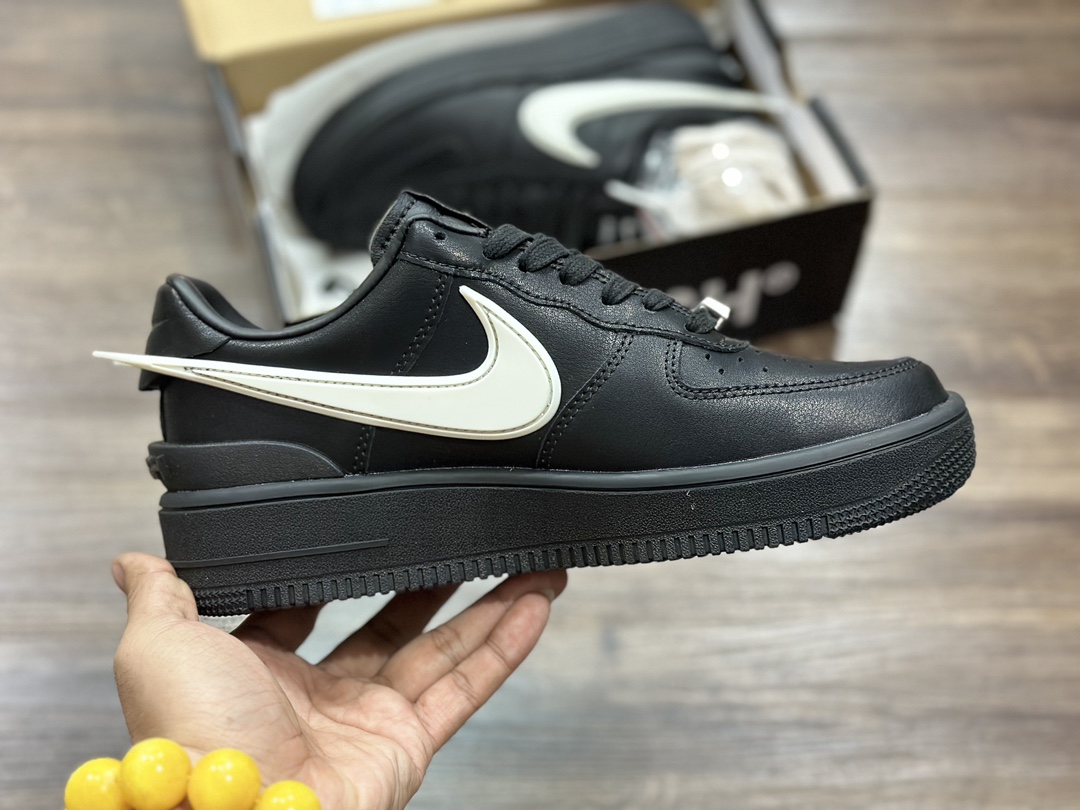 Nike Air Force 1 LOW Air Force One low-top sneakers DV3464-001