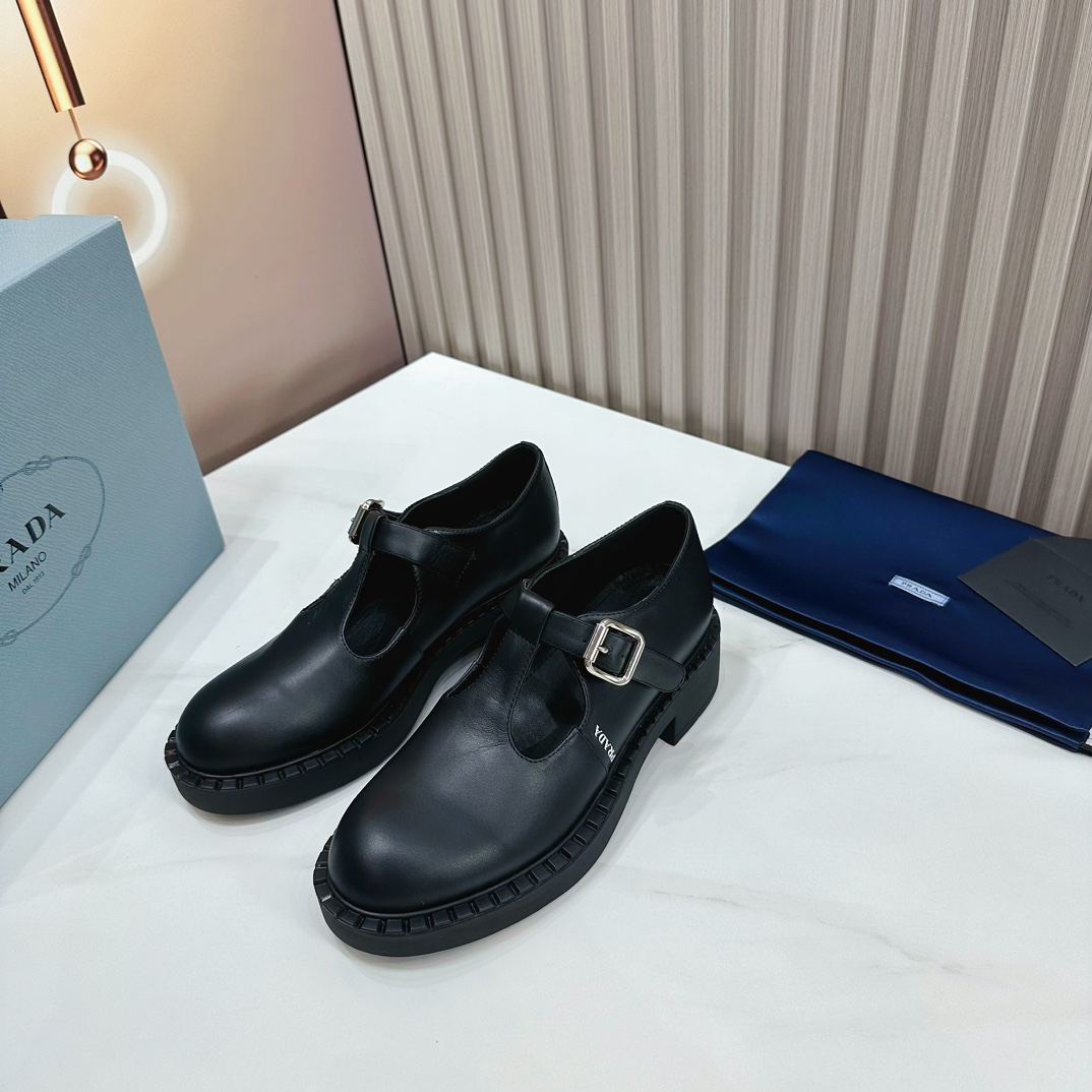 fábrica 2023 SSS relanza las nuevas botas largas y cortas de Prada, sandalias zapatos individuales, 