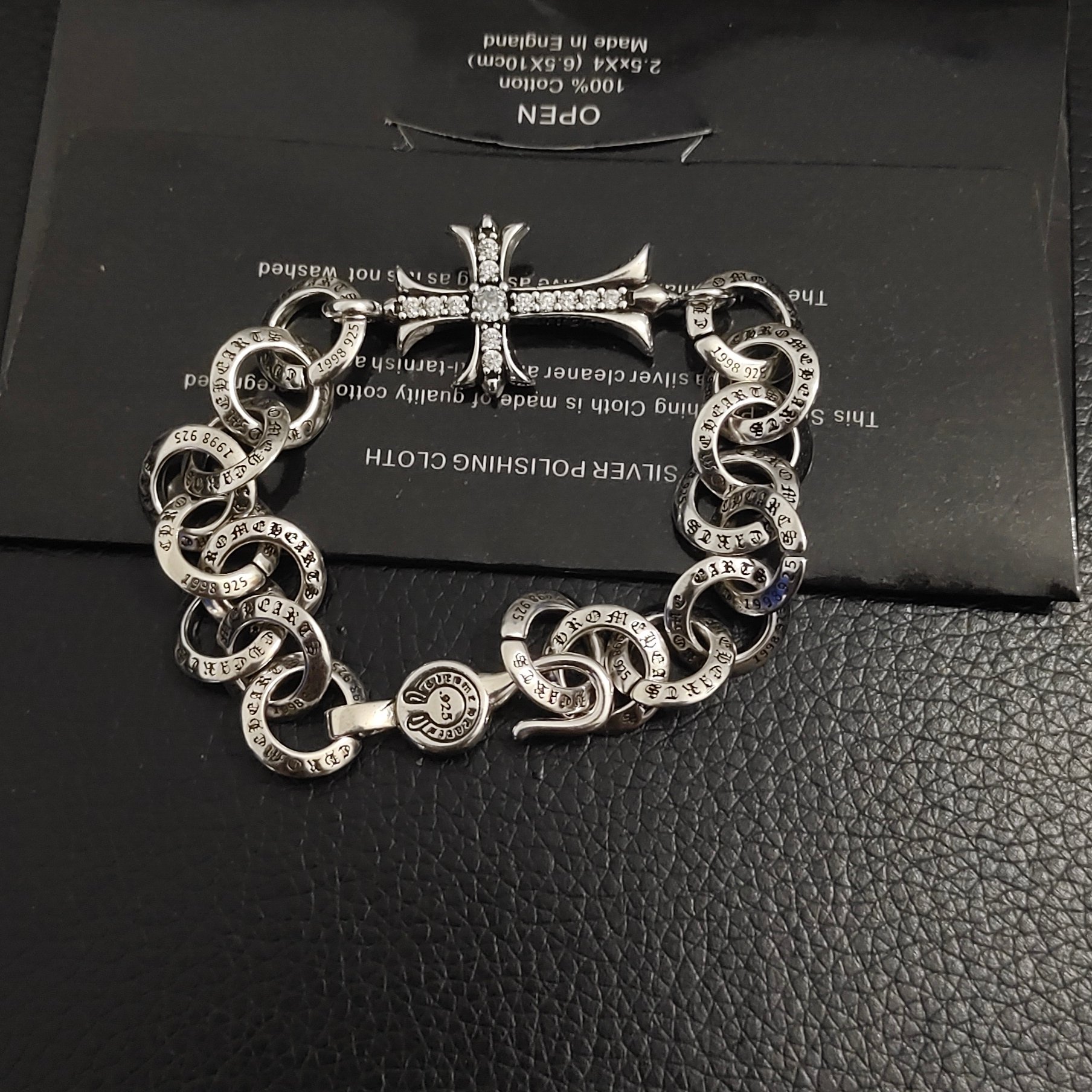 Chrome Hearts 克罗心满钻十字架