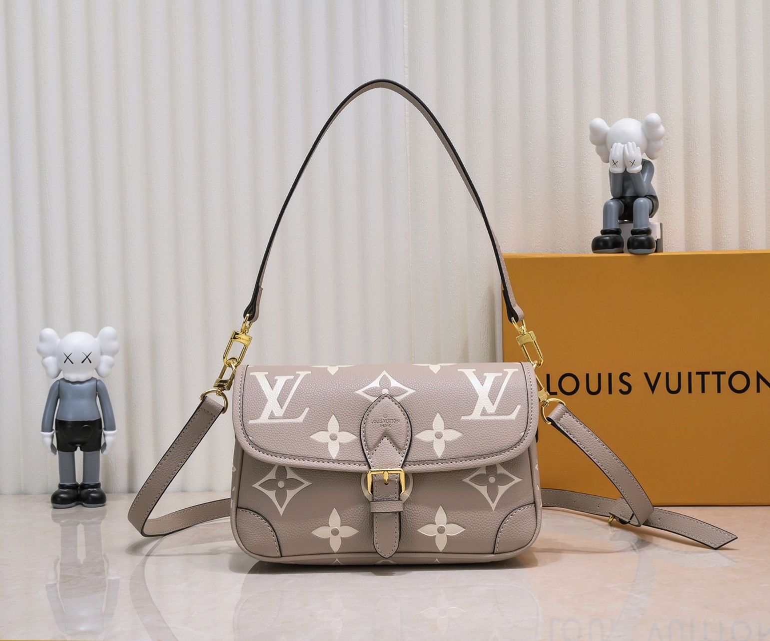 Louis Vuitton LV Diane Handbags Crossbody & Shoulder Bags 2023 Luxury Replicas
 Black White Empreinte​ Fashion Baguette M46386