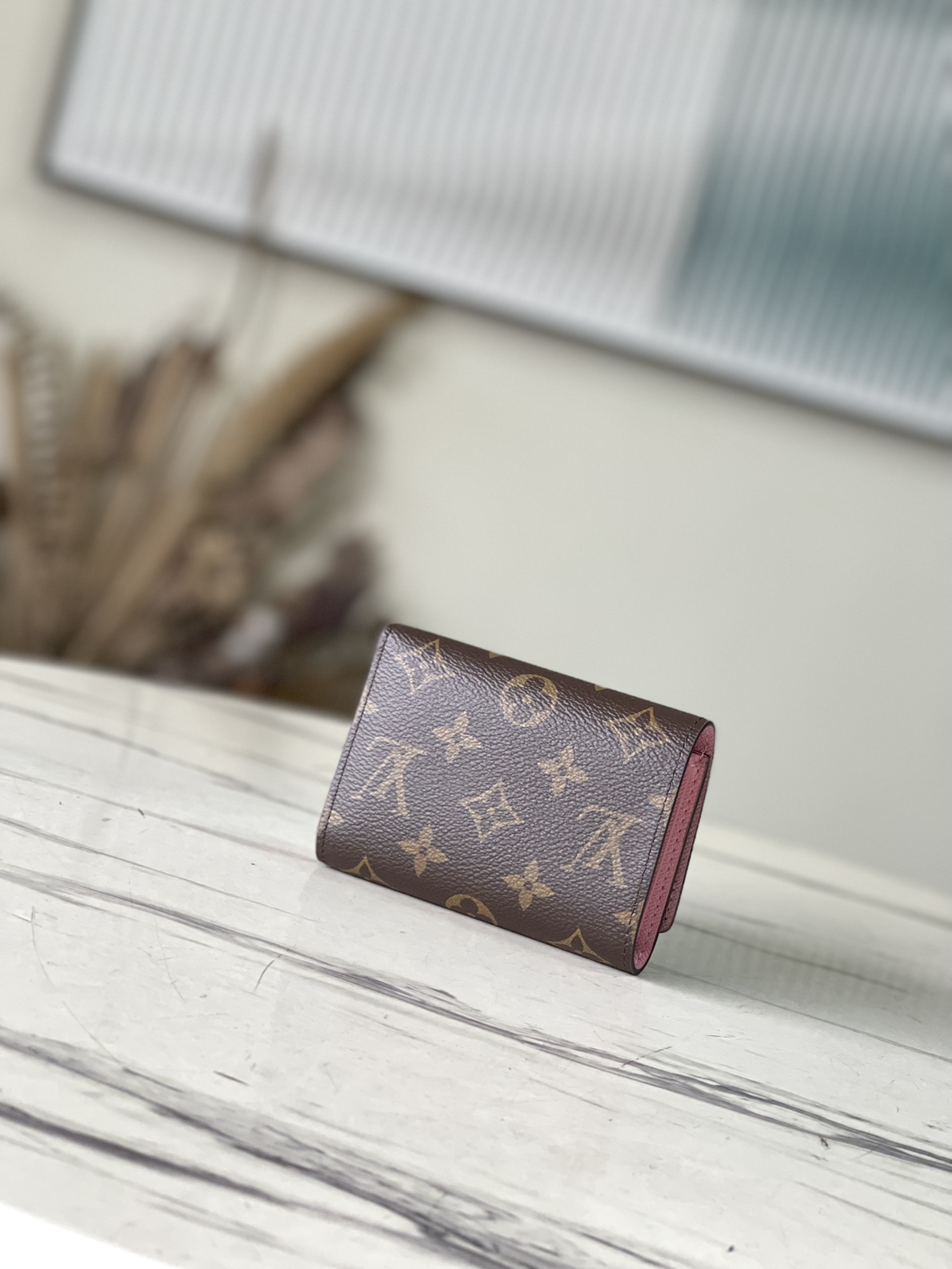 Louis Vuitton |LV x YK Victorine wallet M82111