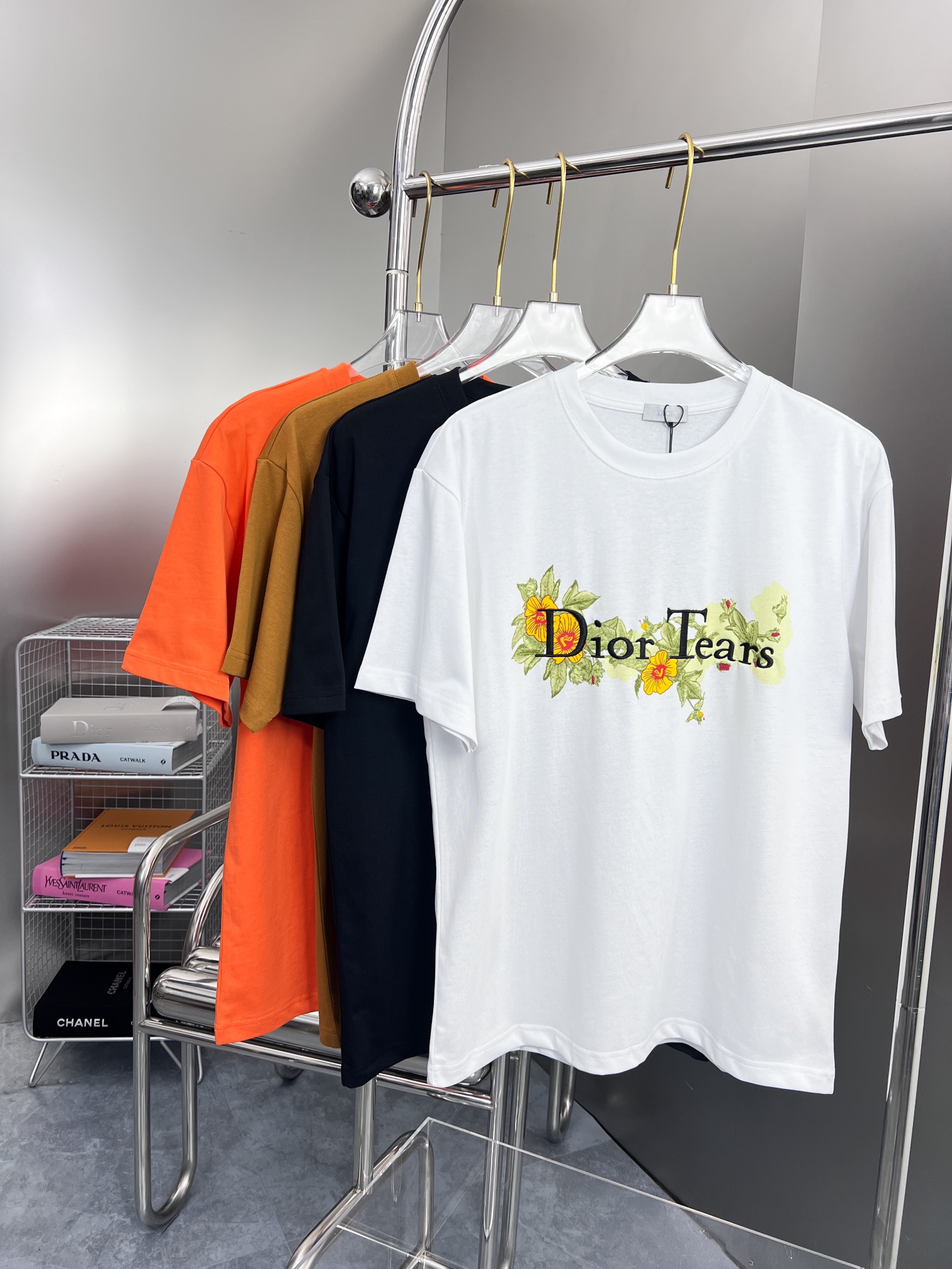 Dove posso comprare
 Dior Abbigliamento T-Shirt Unisex Collezione estiva Maniche corte