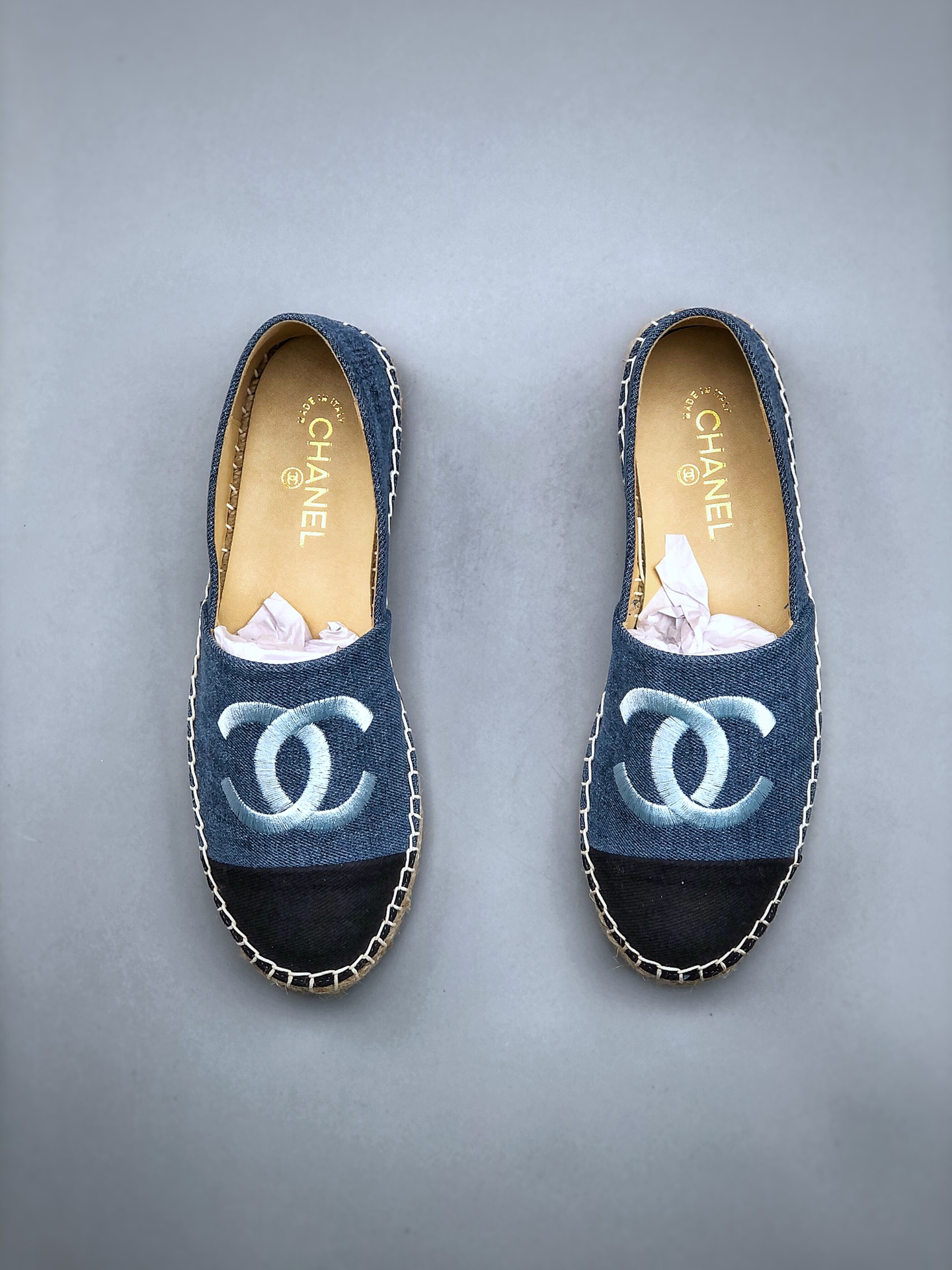 CHANEL Fisherman's Shoes Classic Chanel Fisherman's Shoes Evergreen