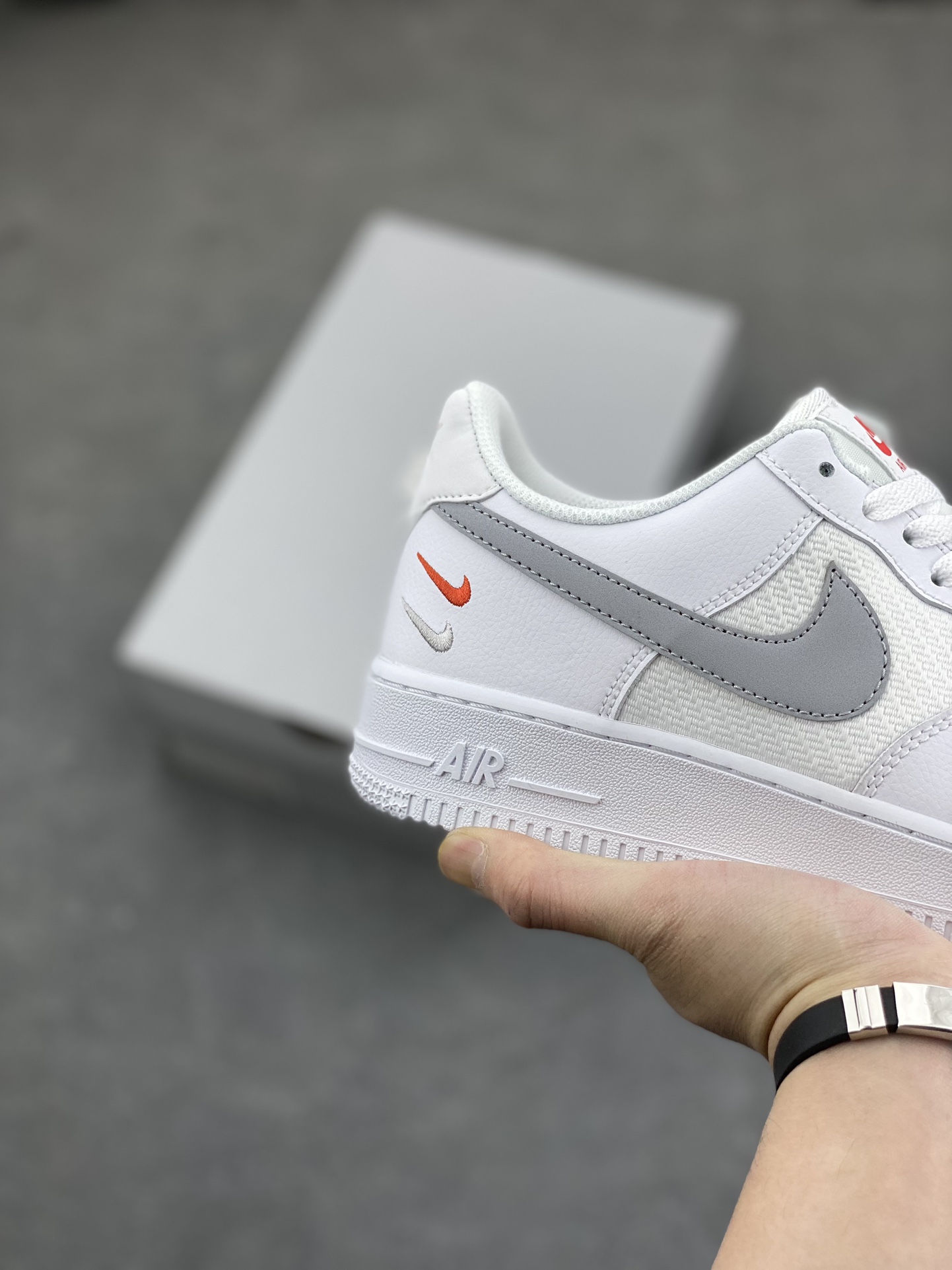 Nike Air Force 1 Low White/Vapor Grey Casual Sneakers FD0666-100 6 i1682621051 1572 4