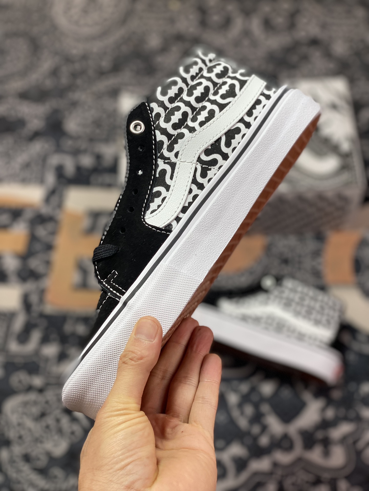 Supreme x Vans Grosso Mid Pro Monogram S Logo Skate