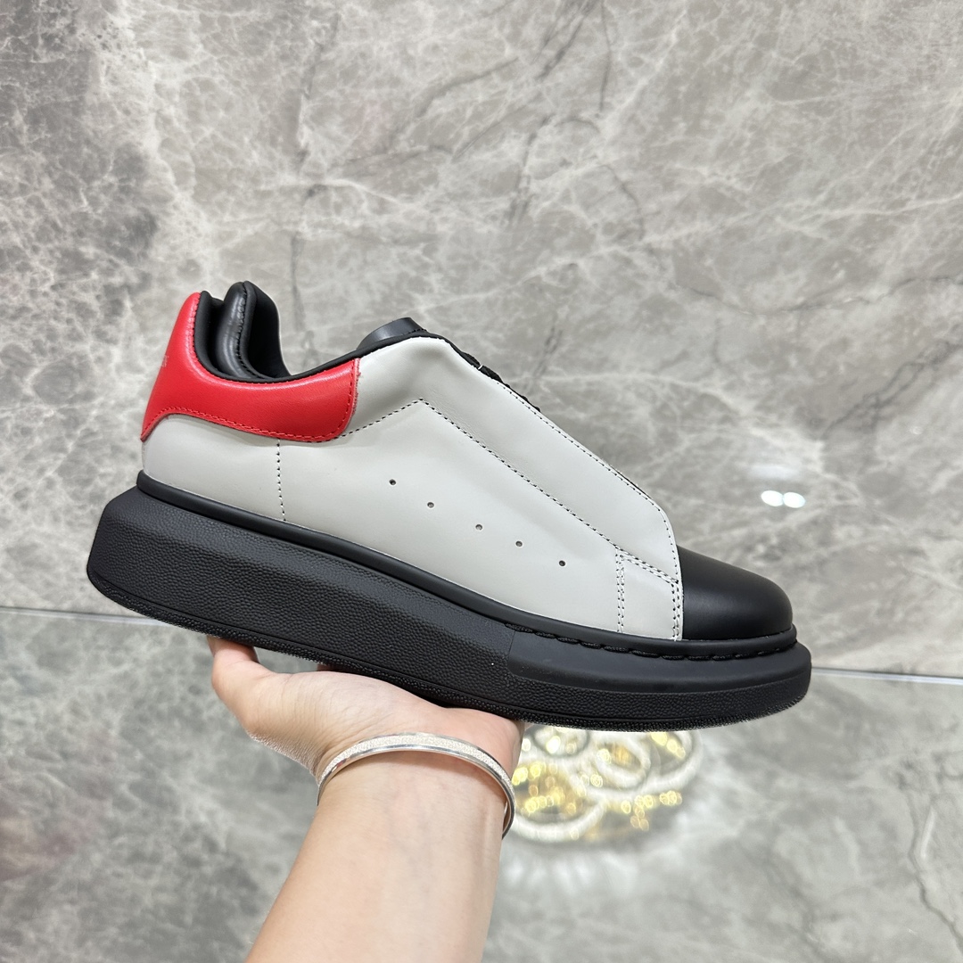 Fashionable Leather Shoes with Comfortable Design and TPU Bottom – Alexa McQU Collection - 图片 4