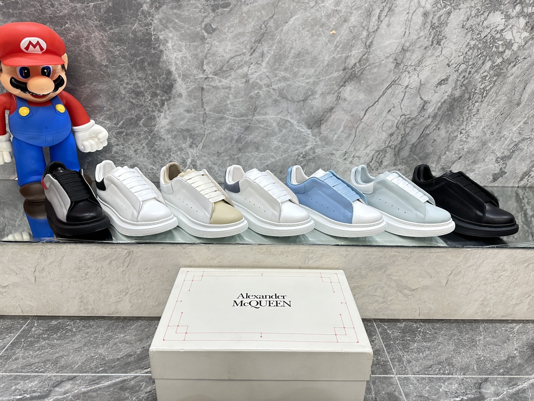 Fashionable and Comfortable Shoes with Innovative Design and Materials - 图片 8