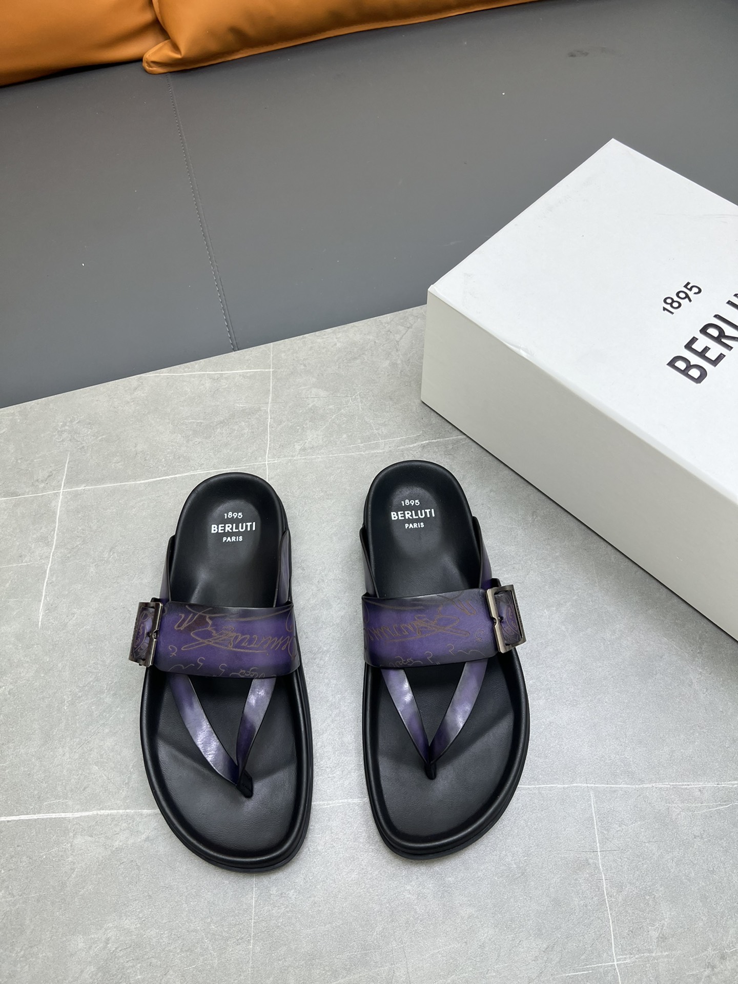 Berluti Tamaño:38-45 P270Berluti boutique de gama alta zapatillas de los hombres, la mano de obra su