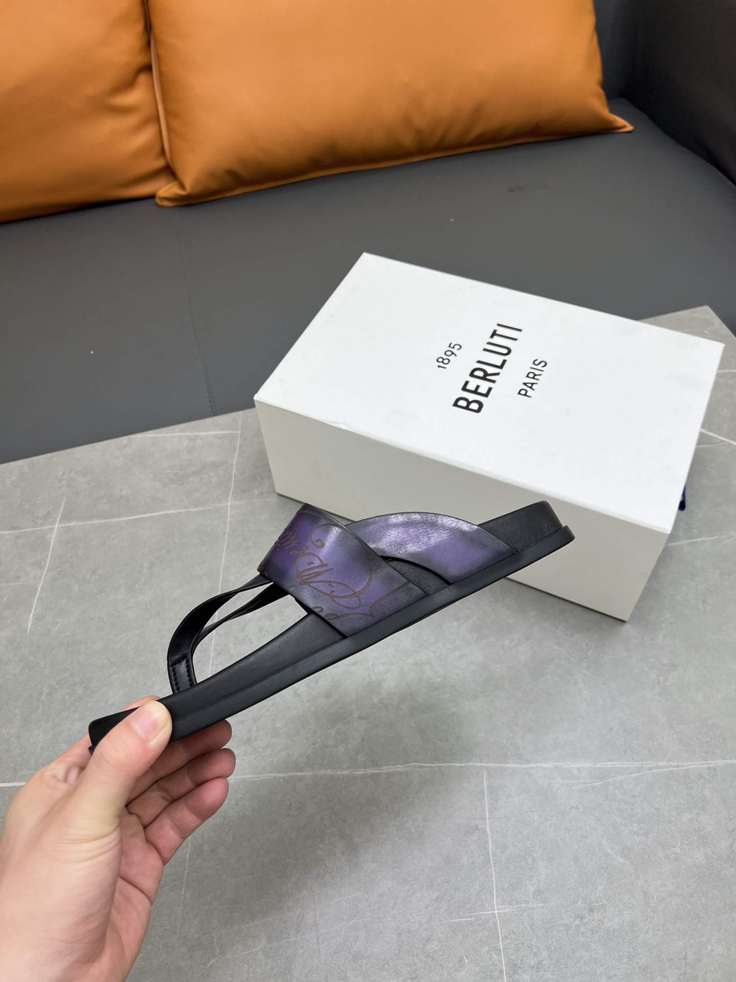 Berluti Tamaño:38-45 P270Berluti boutique de gama alta zapatillas de los hombres, la mano de obra su