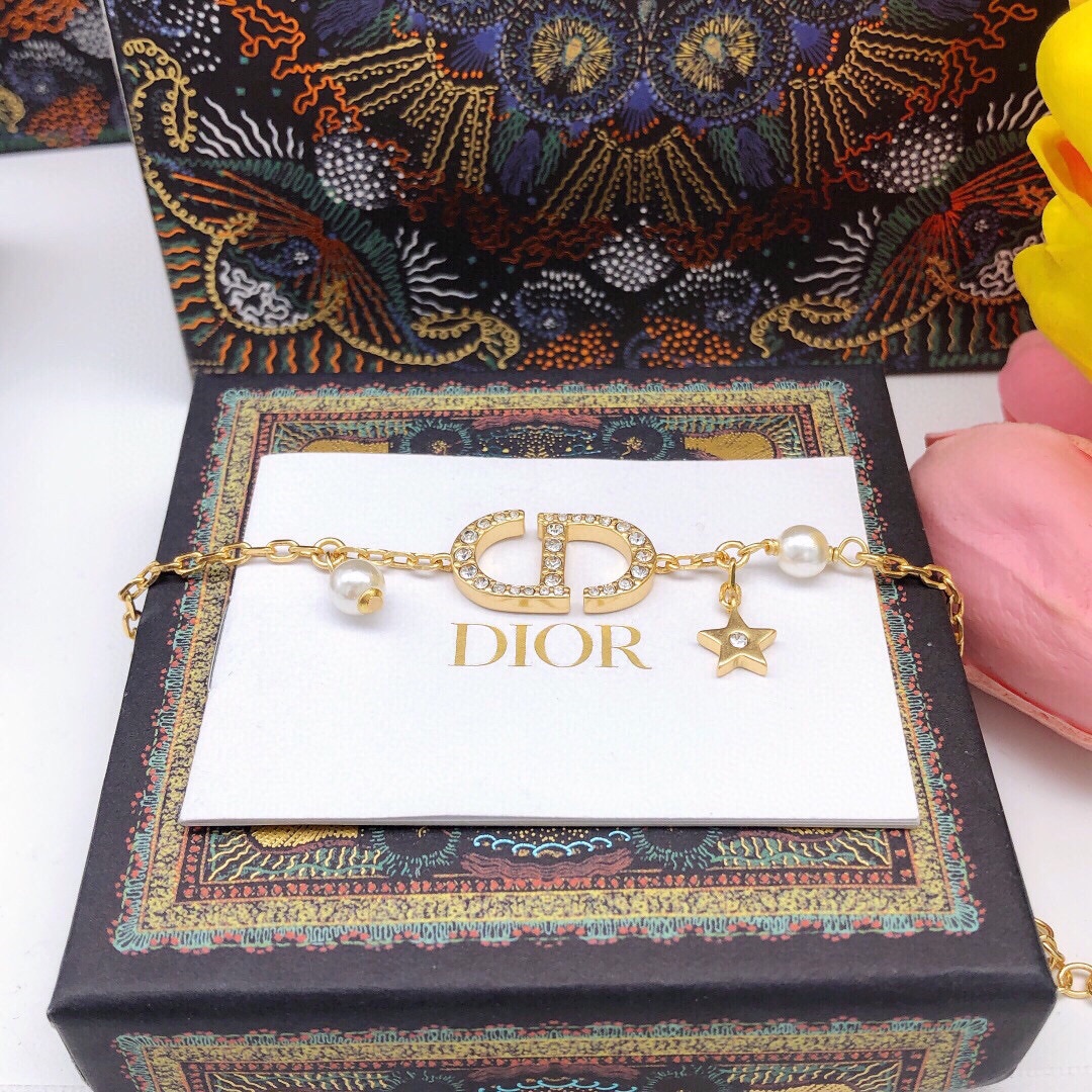 编号DSL0109手链编号DXL0097项链✨ Dior上新 迪奥新款手链cd爱心五角星星珍珠