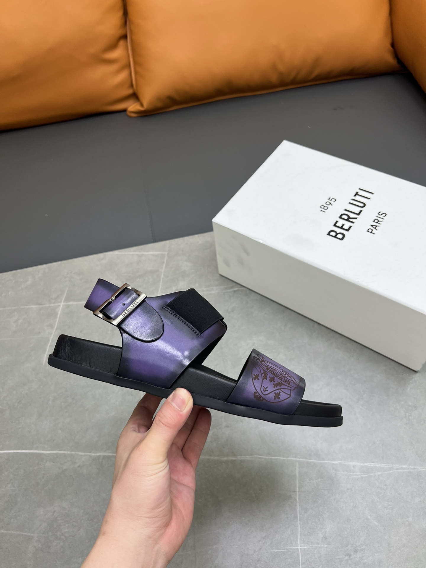 Berluti Tamaño:38-45 P270Berluti boutique de gama alta zapatillas de los hombres, la mano de obra su