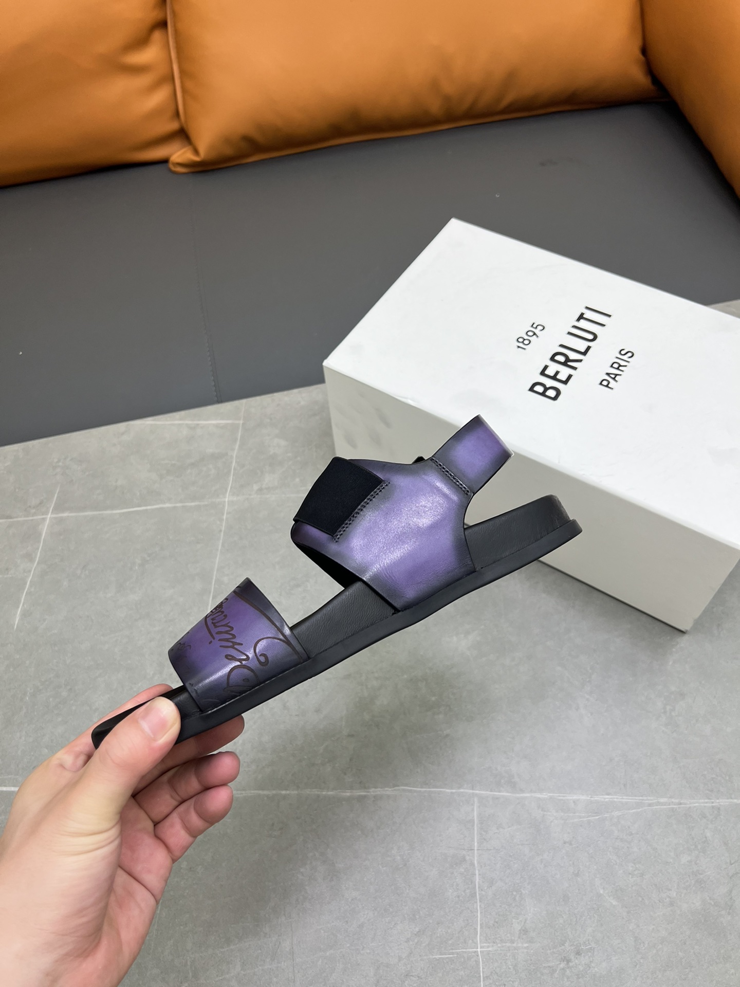 Berluti Tamaño:38-45 P270Berluti boutique de gama alta zapatillas de los hombres, la mano de obra su