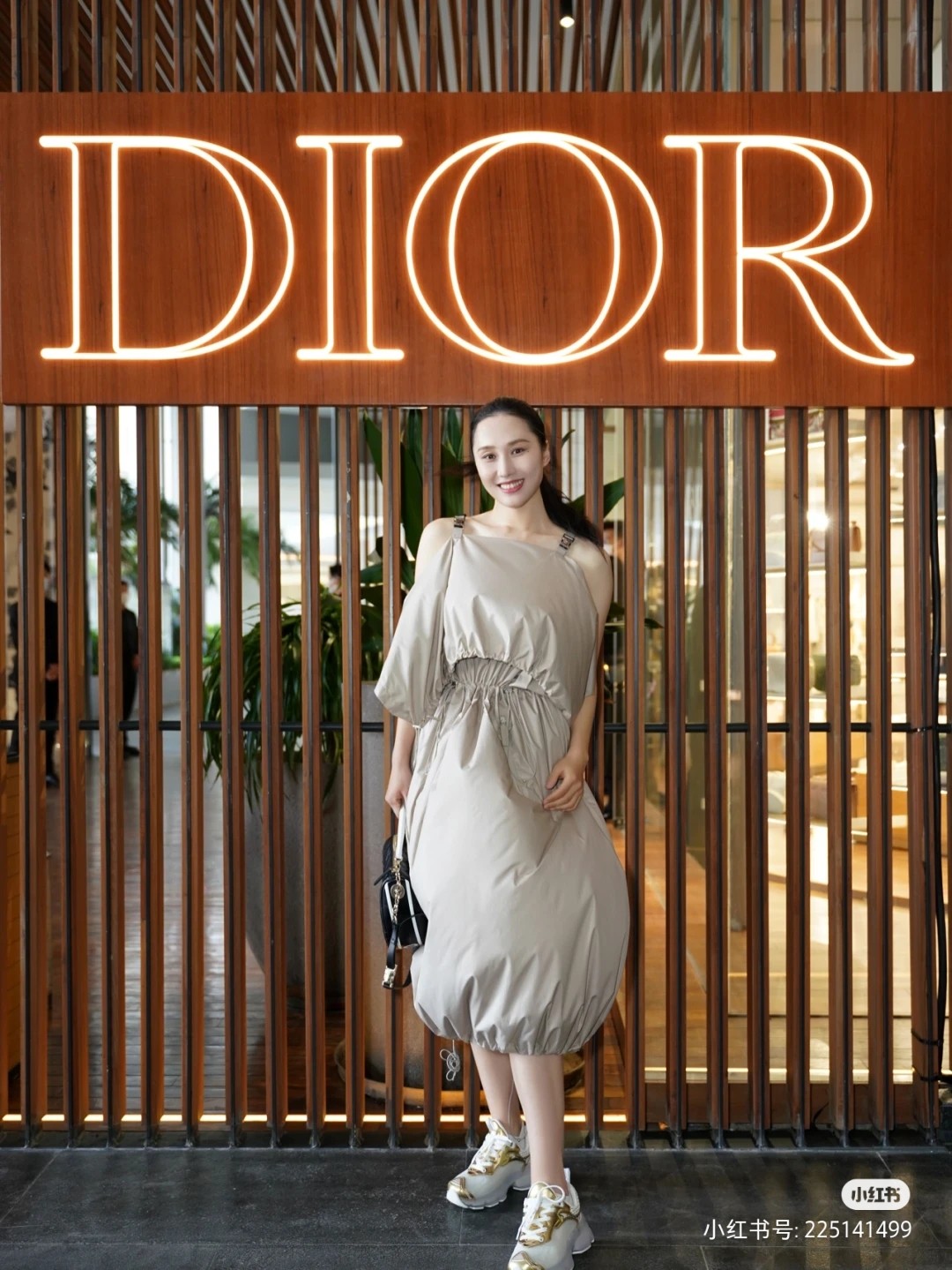 NO:174516,Reference for foot pictures #, casual shoes/sports shoes, sneakers19860909上脚图参考#,休闲鞋/运动鞋,sneakers,Women's Shoes