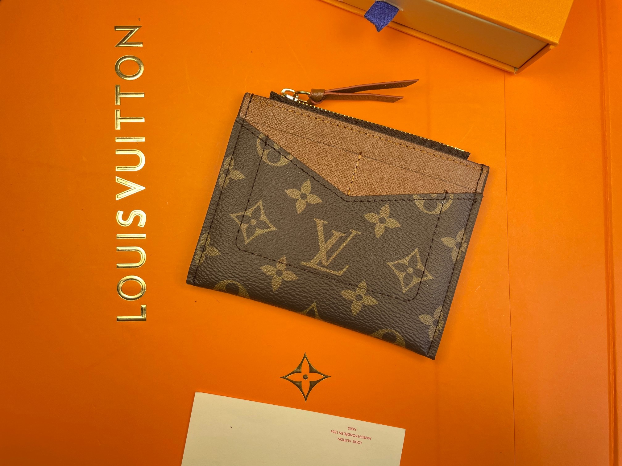 Genuine leather card holder front view