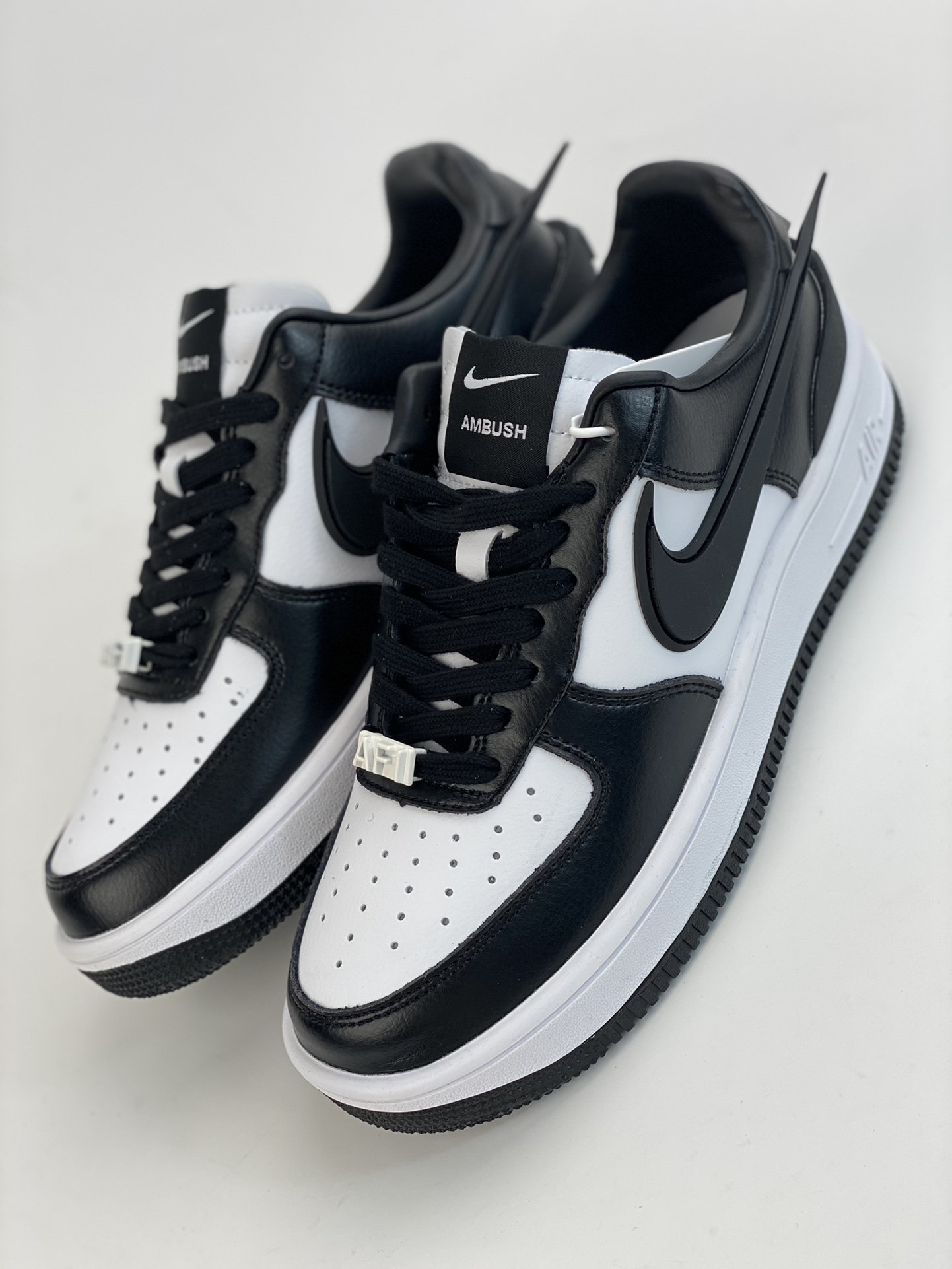 AMBUSH Nike Air Force1 Low is made of leather throughout DV3464-007