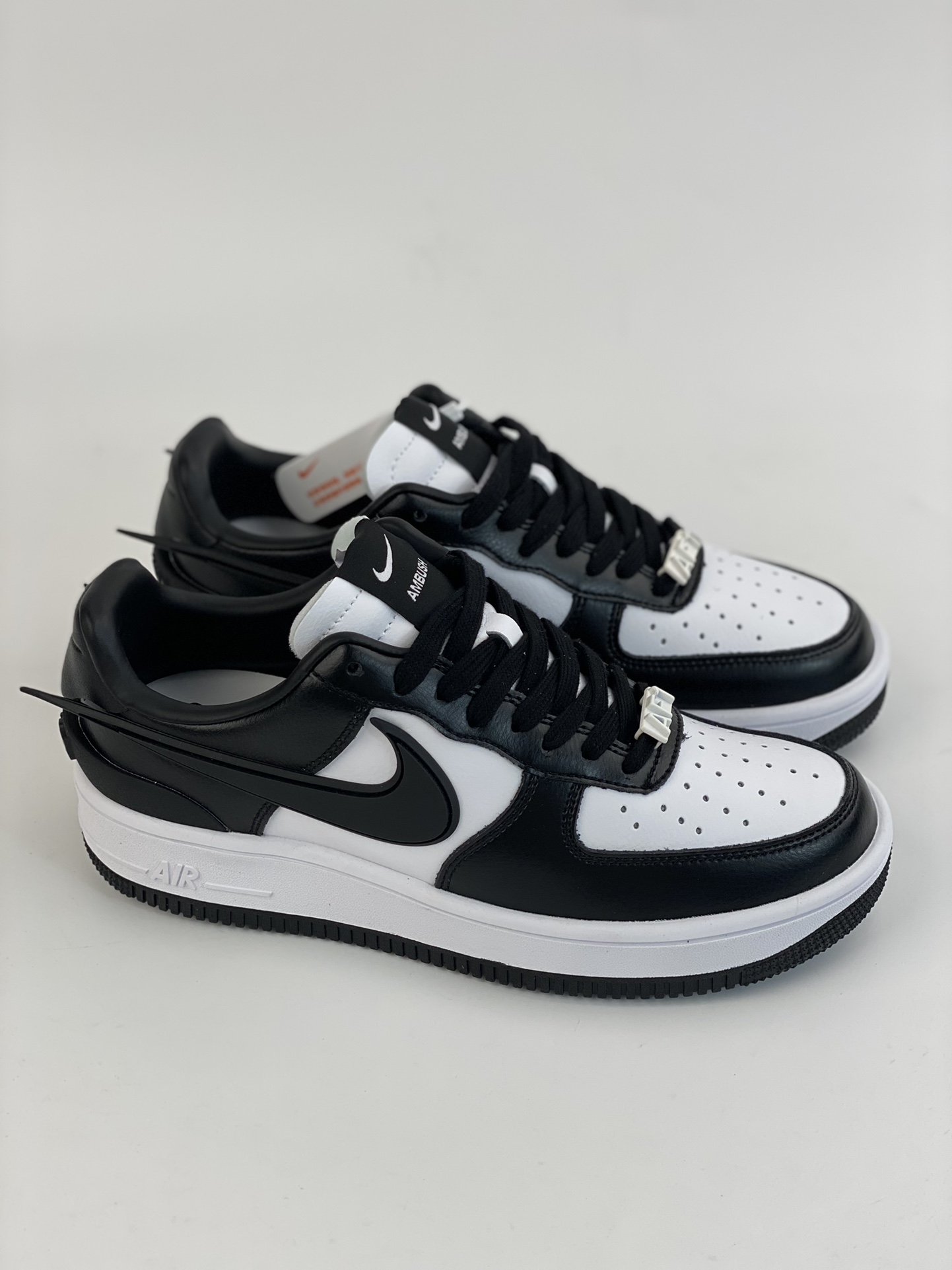 AMBUSH Nike Air Force1 Low is made of leather throughout DV3464-007