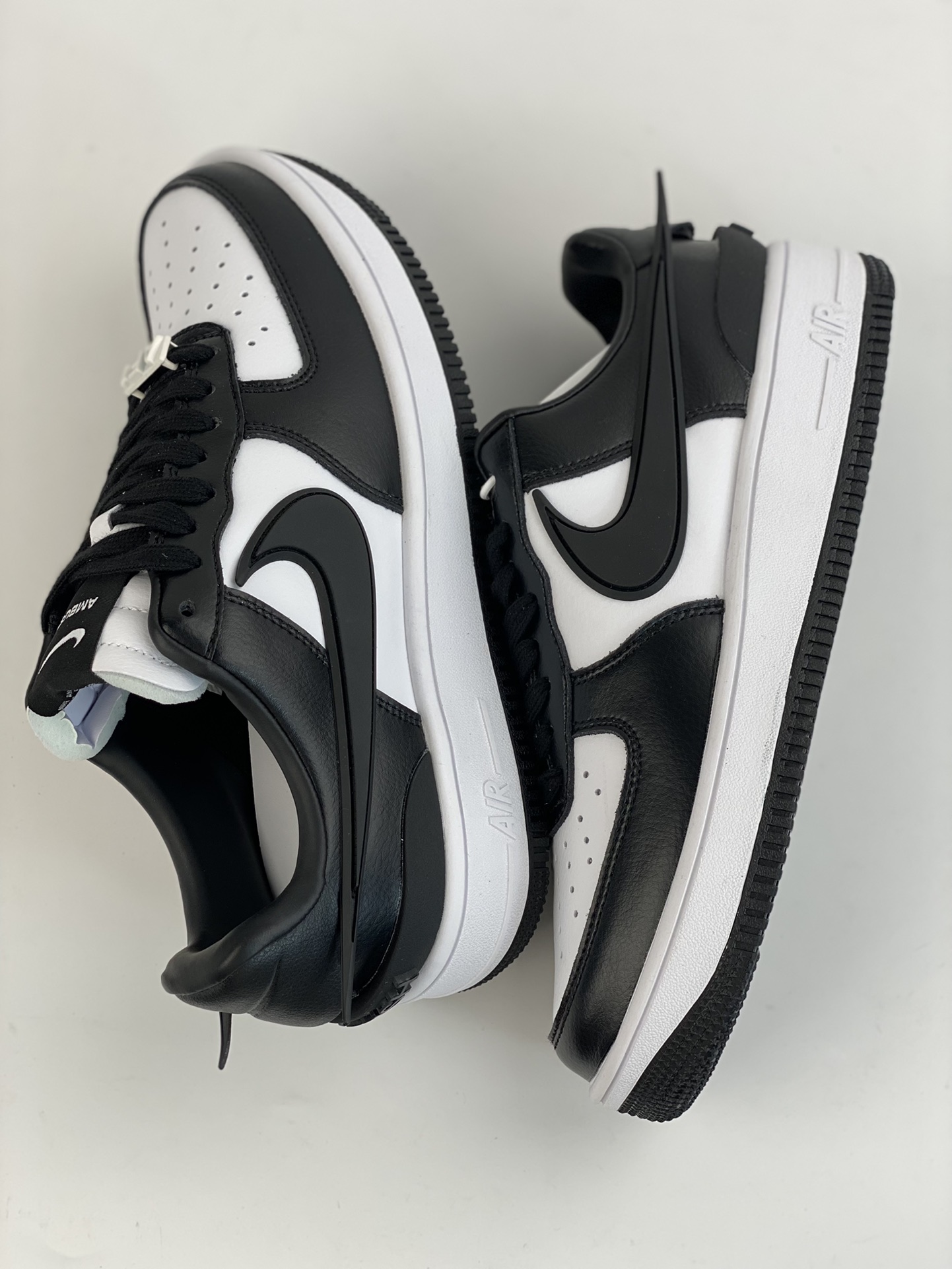 AMBUSH Nike Air Force1 Low is made of leather throughout DV3464-007