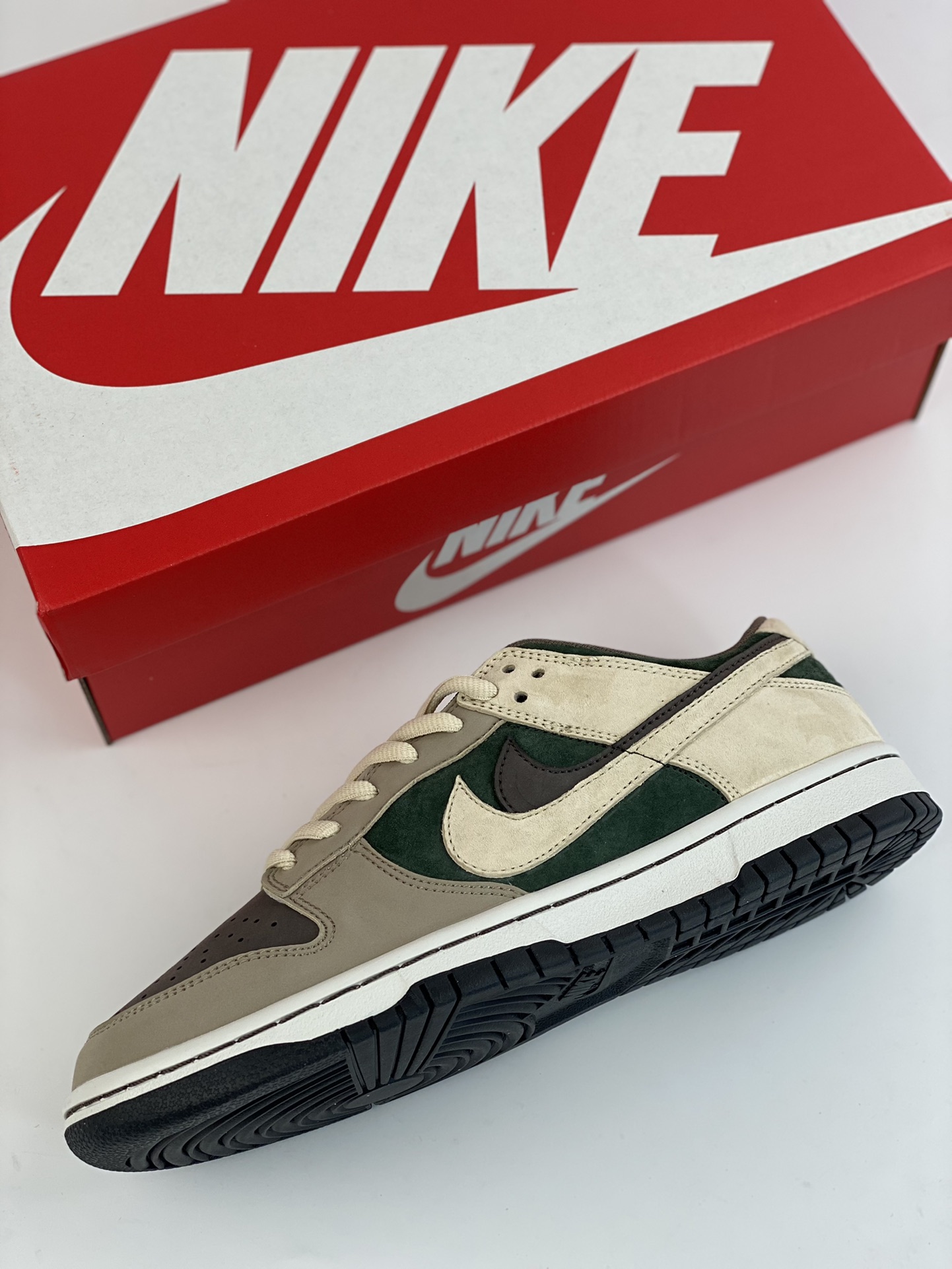 Nike SB Dunk Low Milk Tea Yellow Brown Coffee Double Hook CT2552-895