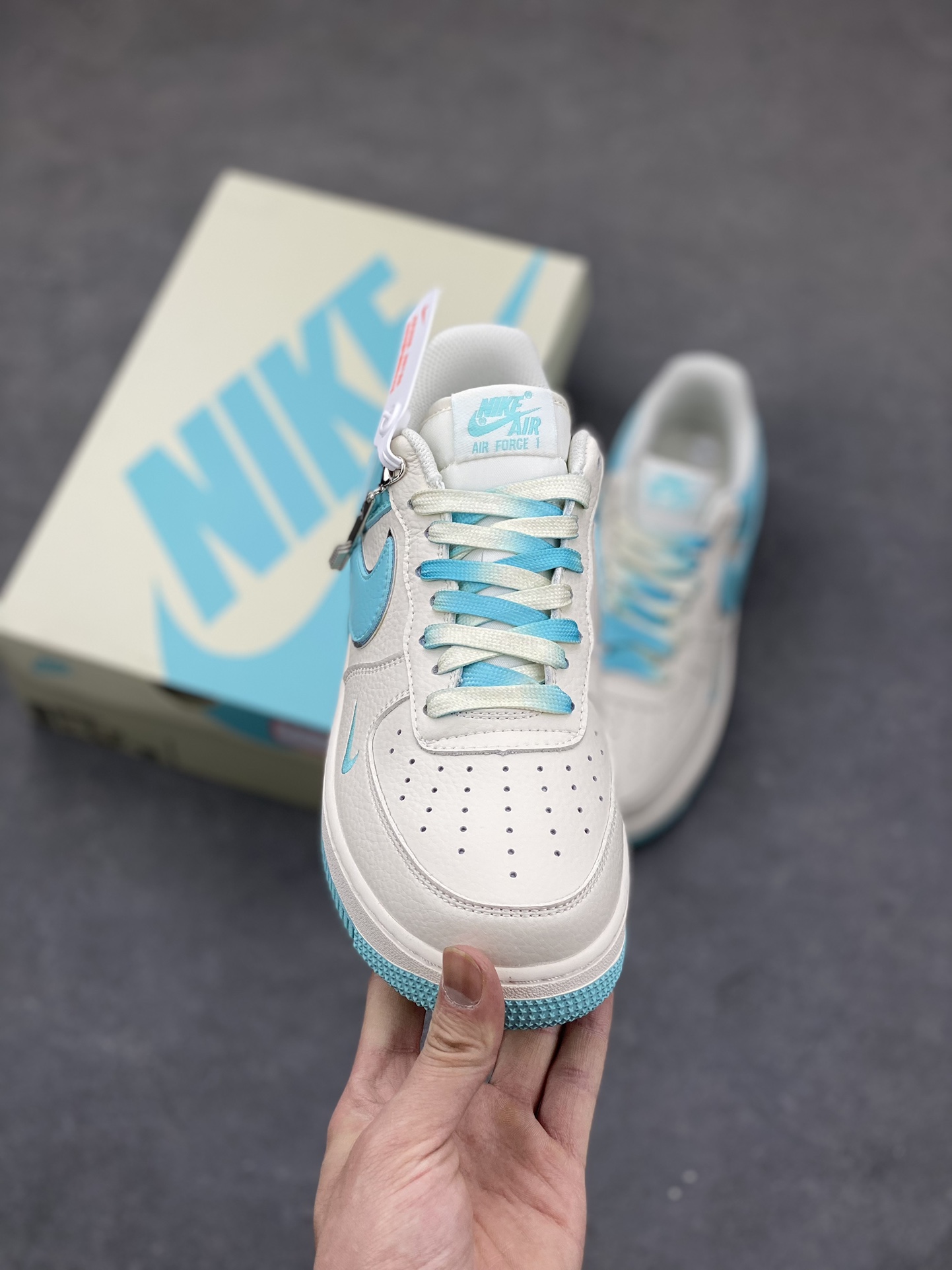 Nike Air Force 1 LV8 Low-Top Sneakers - IO5636 - Casual Shoes 3 i1682708281 7837 1