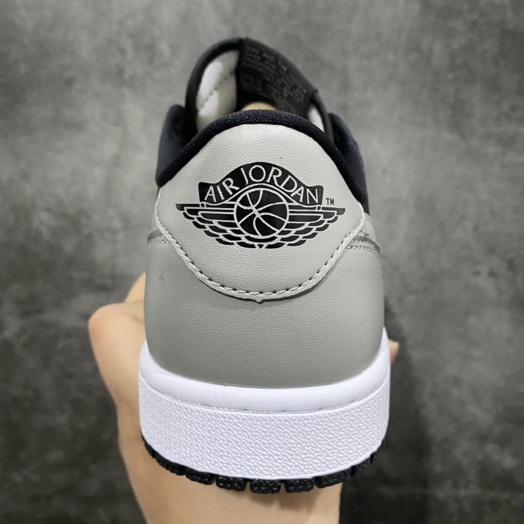 DG Dongguan produced Jordan Air Jordan 1 Retro Low Black Grey low-top retro basketball shoes 705329-003