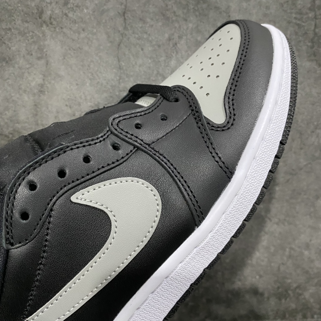 DG Dongguan produced Jordan Air Jordan 1 Retro Low Black Grey low-top retro basketball shoes 705329-003