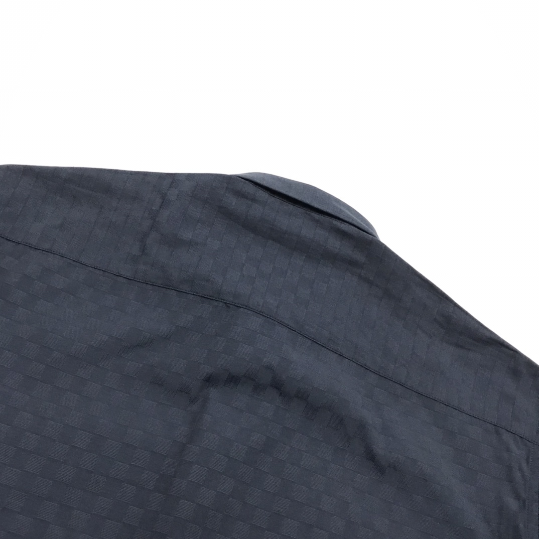 Louis Vuitton Shirt: Classic Style with Quality Details and Comfort, Various Sizes Available - 图片 8