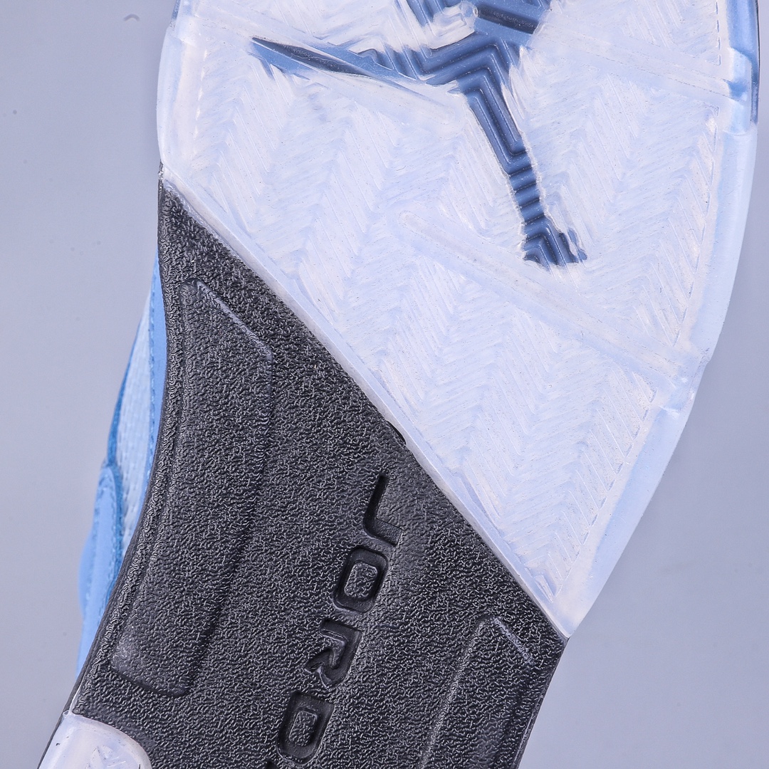 260 Air Jordan 5 ”University Blue” AJ5 乔5北卡蓝 DV1310-401