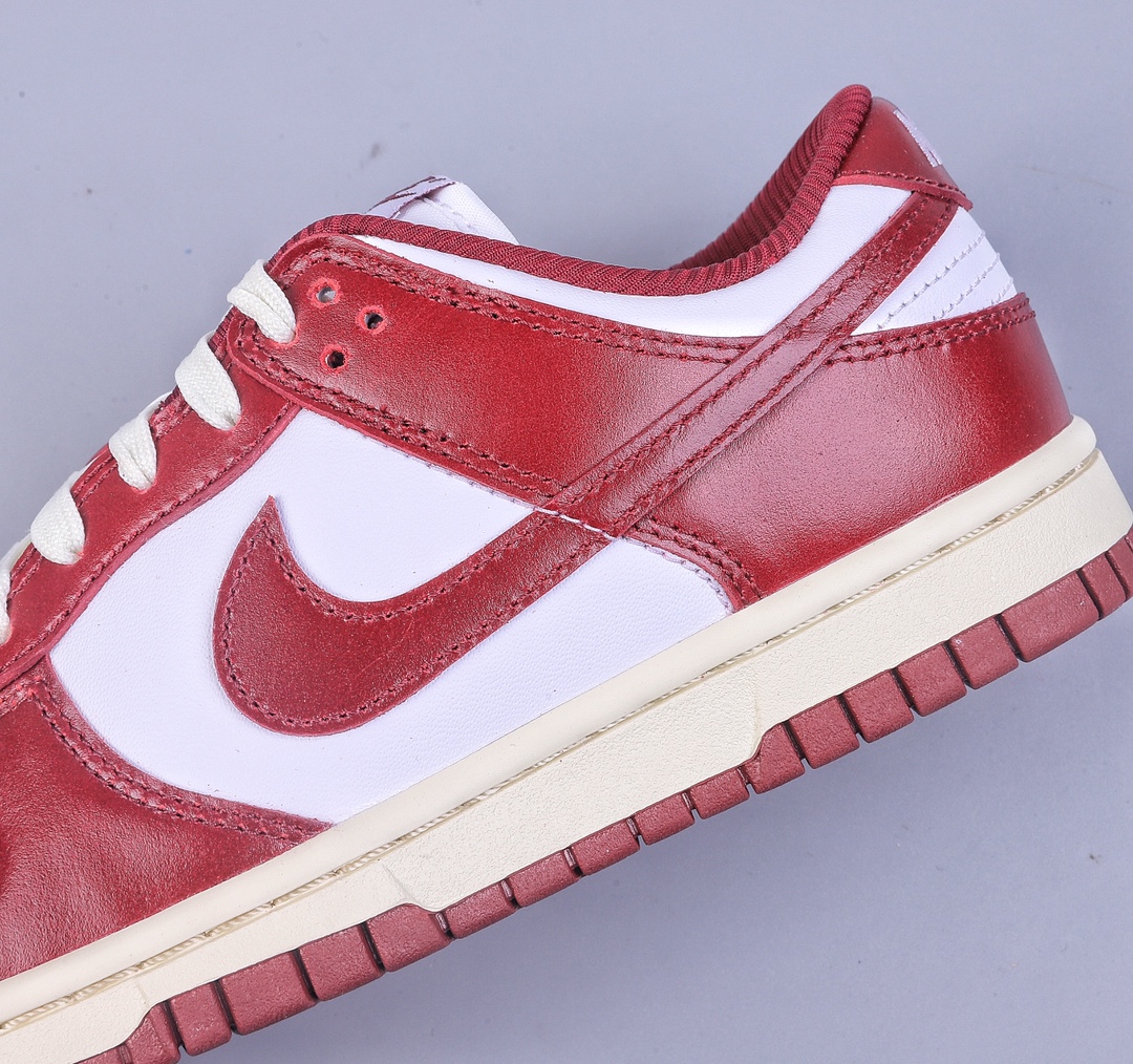 300 Nike Dunk Low PRM ”Team Red ” and White 做旧白红 复古白红  FJ4555-100