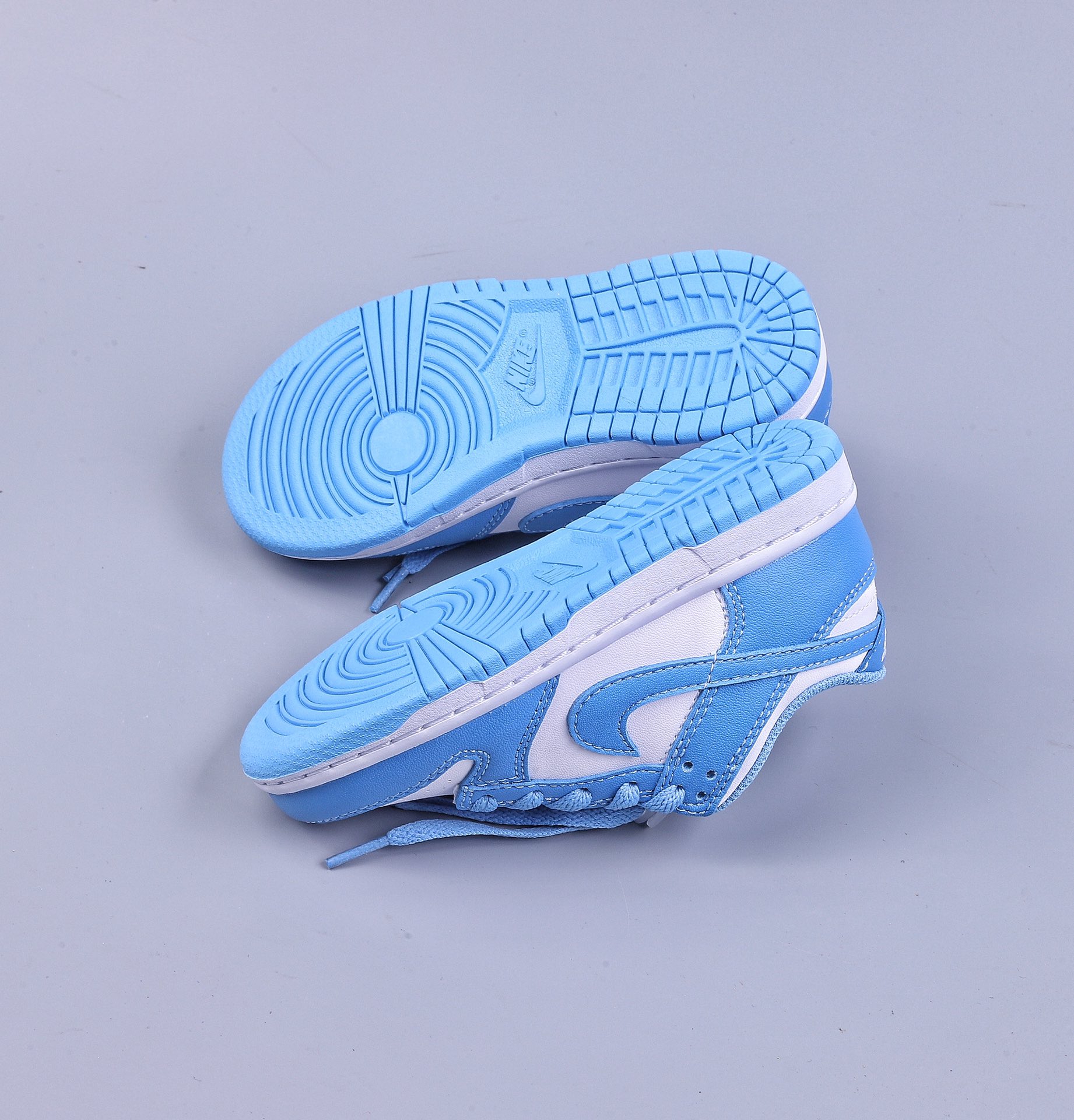 180 C 童鞋 Nike Dunk Low 北卡蓝 SB低帮运动休闲童鞋 CW1588-103