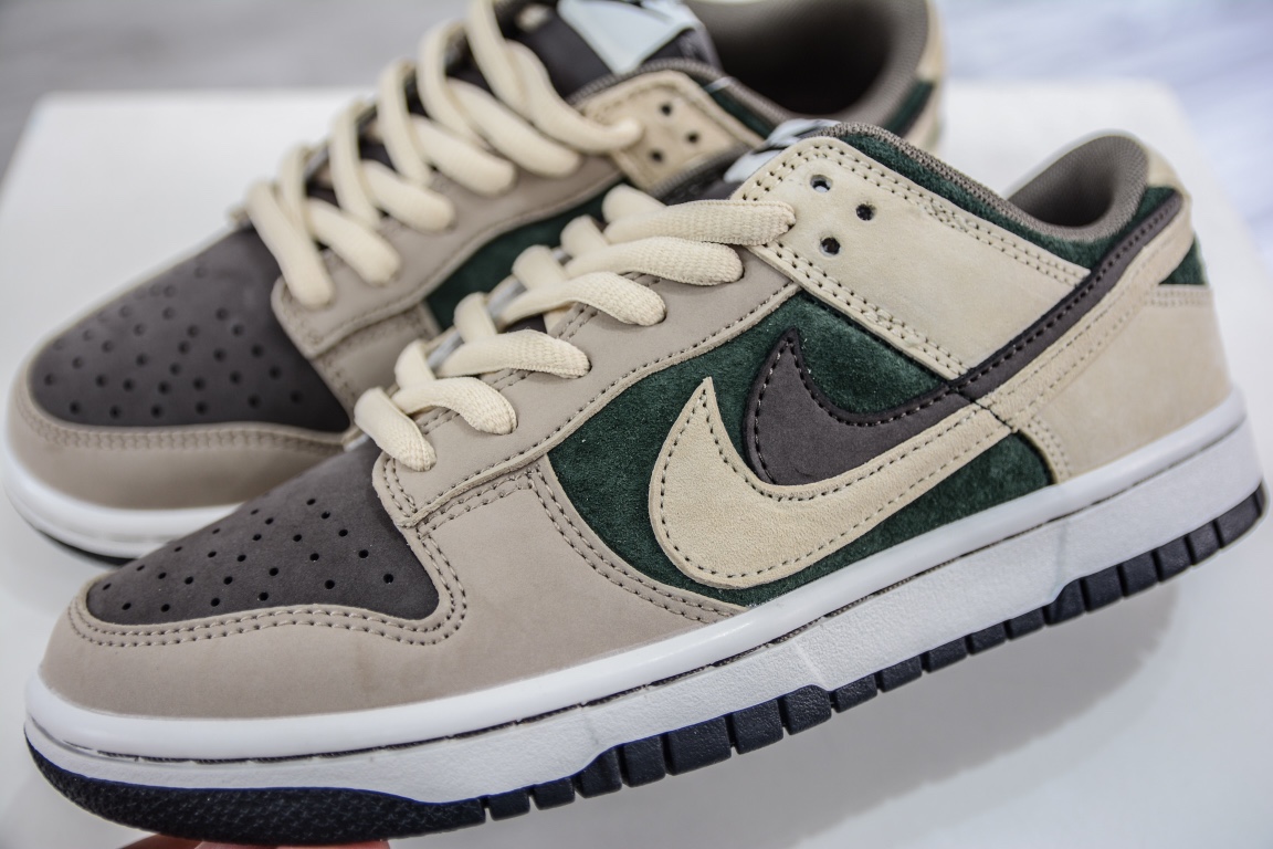 Nike Dunk Low SE ”85” dark green and brown double hook CT2552-895