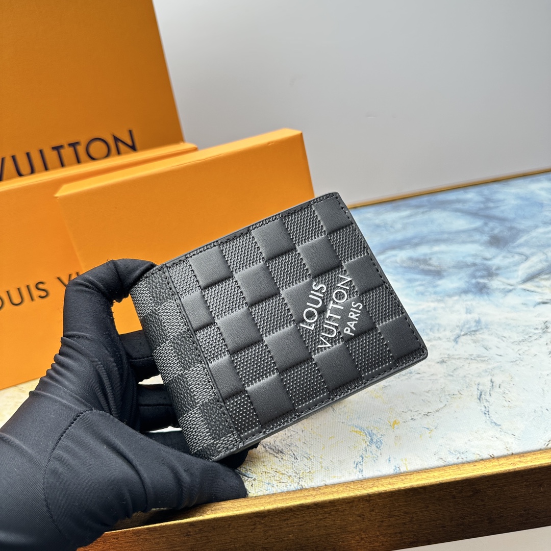 Premium leather bifold wallet side profile