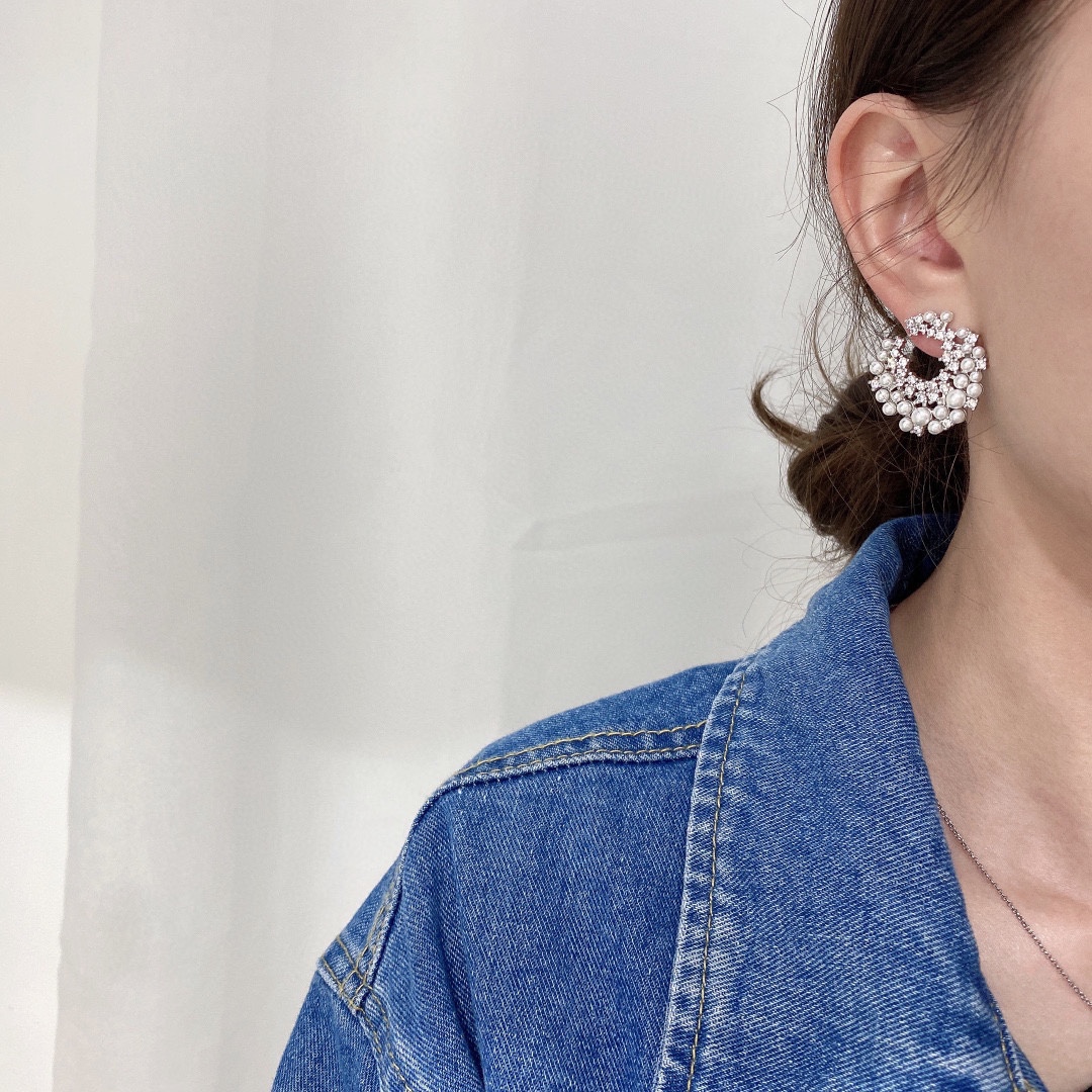 APM珍珠耳环设计感小众设计感小众感轻奢新款潮时尚前卫