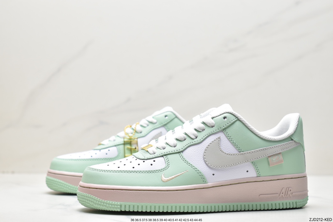 Air Force 1 '07 Air Force One adopts the overall appearance of tooling gray DB3301-099