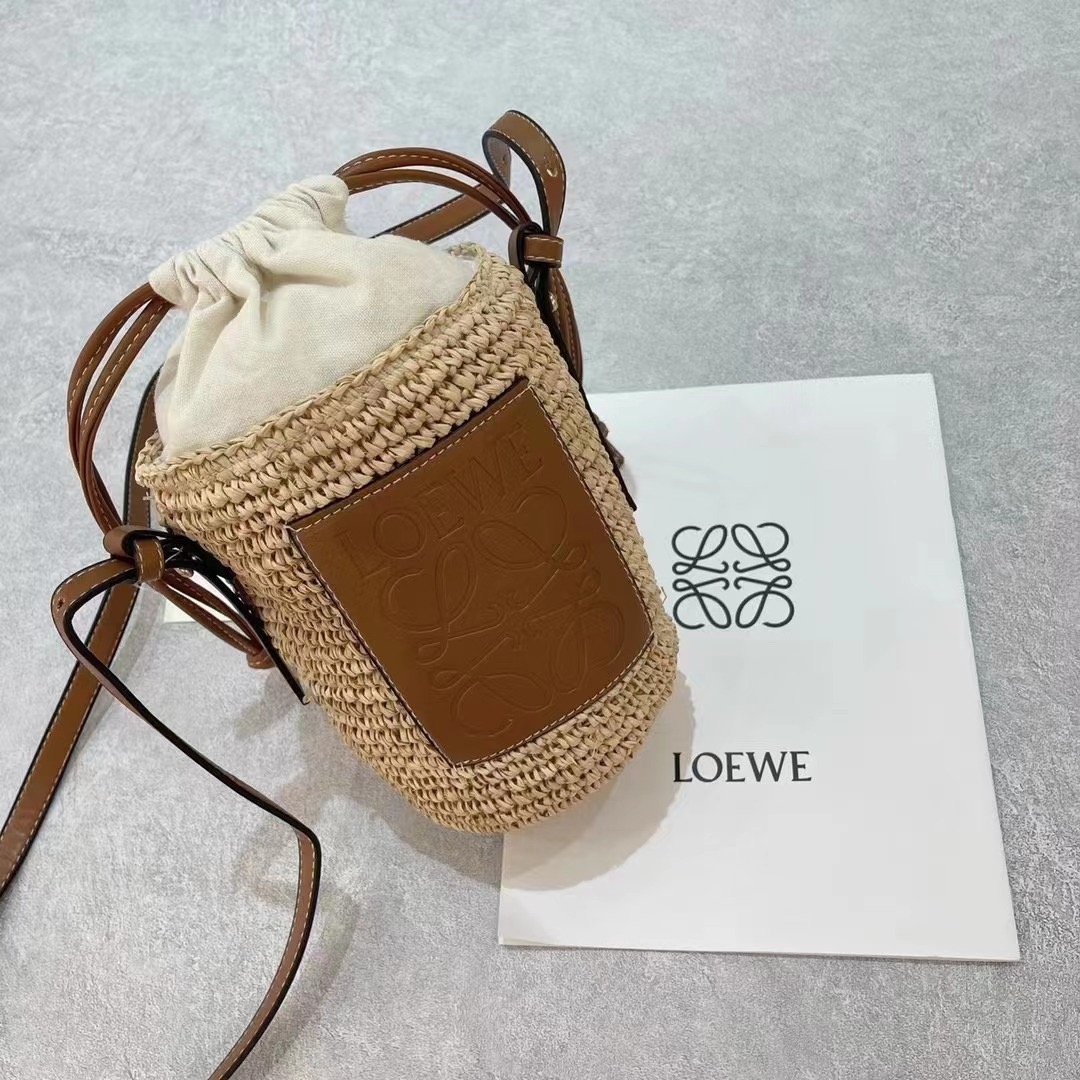 Trendy Basket Bag: New Money, Brush Cell Craft, Herbs Integration into Fashion - 图片 1