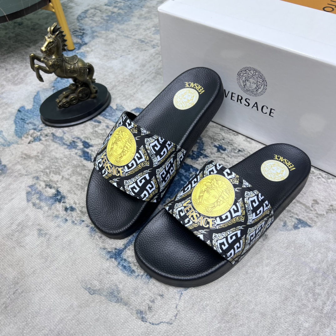 batch. Versace (Versace) new slippers, men's size 38-46