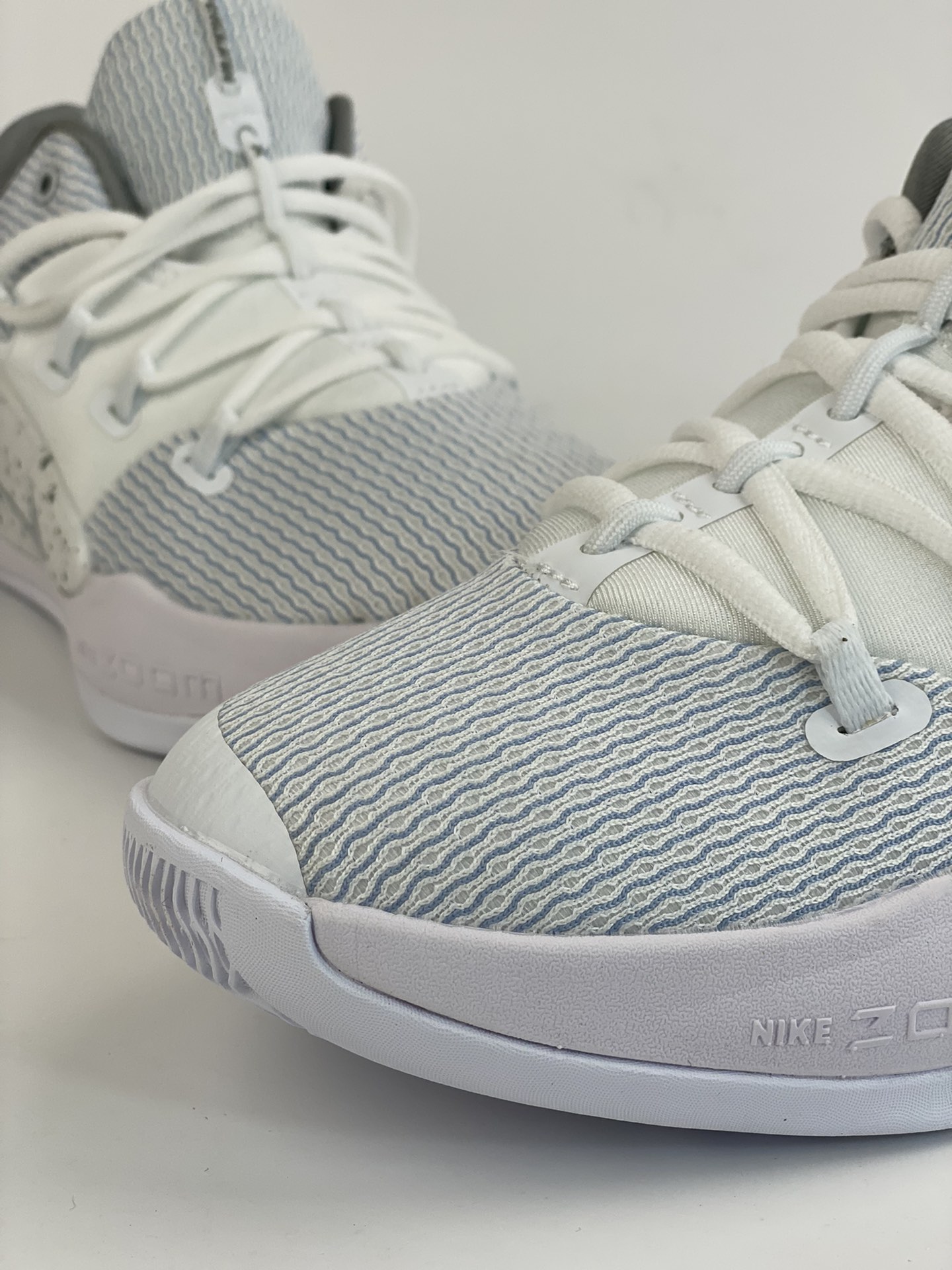 260 Nike Hyperdunk X low EP 实战篮球鞋 AR0463-703