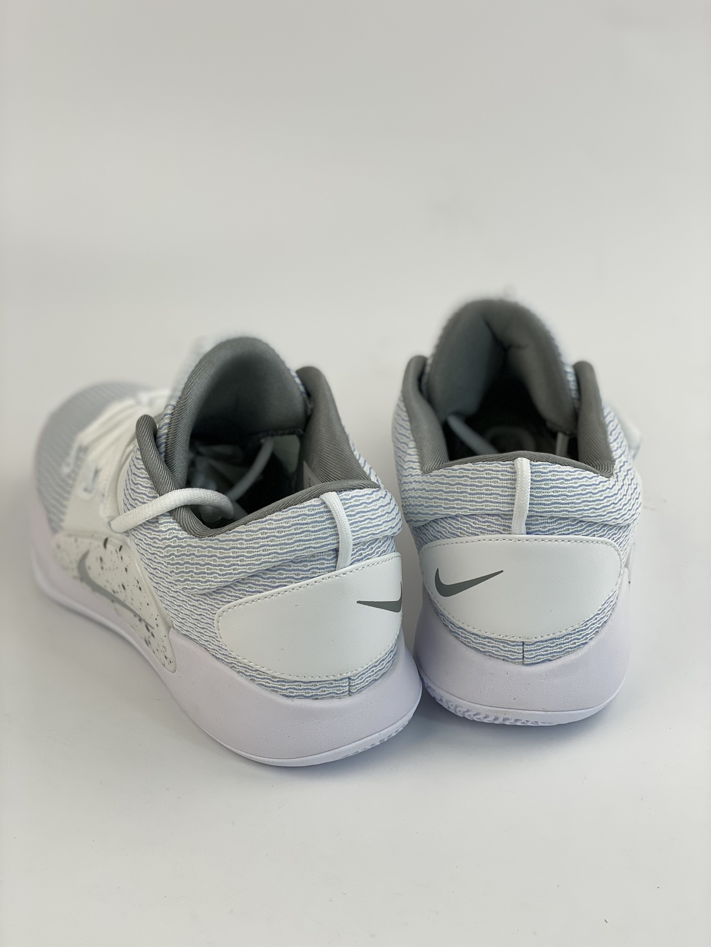 260 Nike Hyperdunk X low EP 实战篮球鞋 AR0463-703