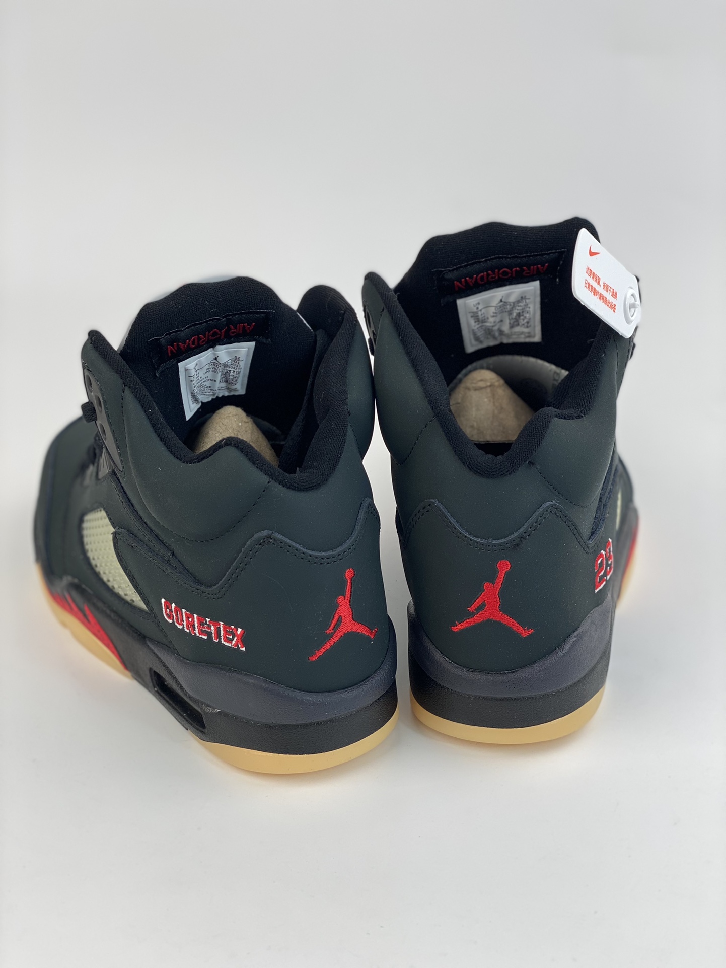 260 Air Jordan 5 Retro Gore-Tex”Off-Noir” 黑红 DR0092-001