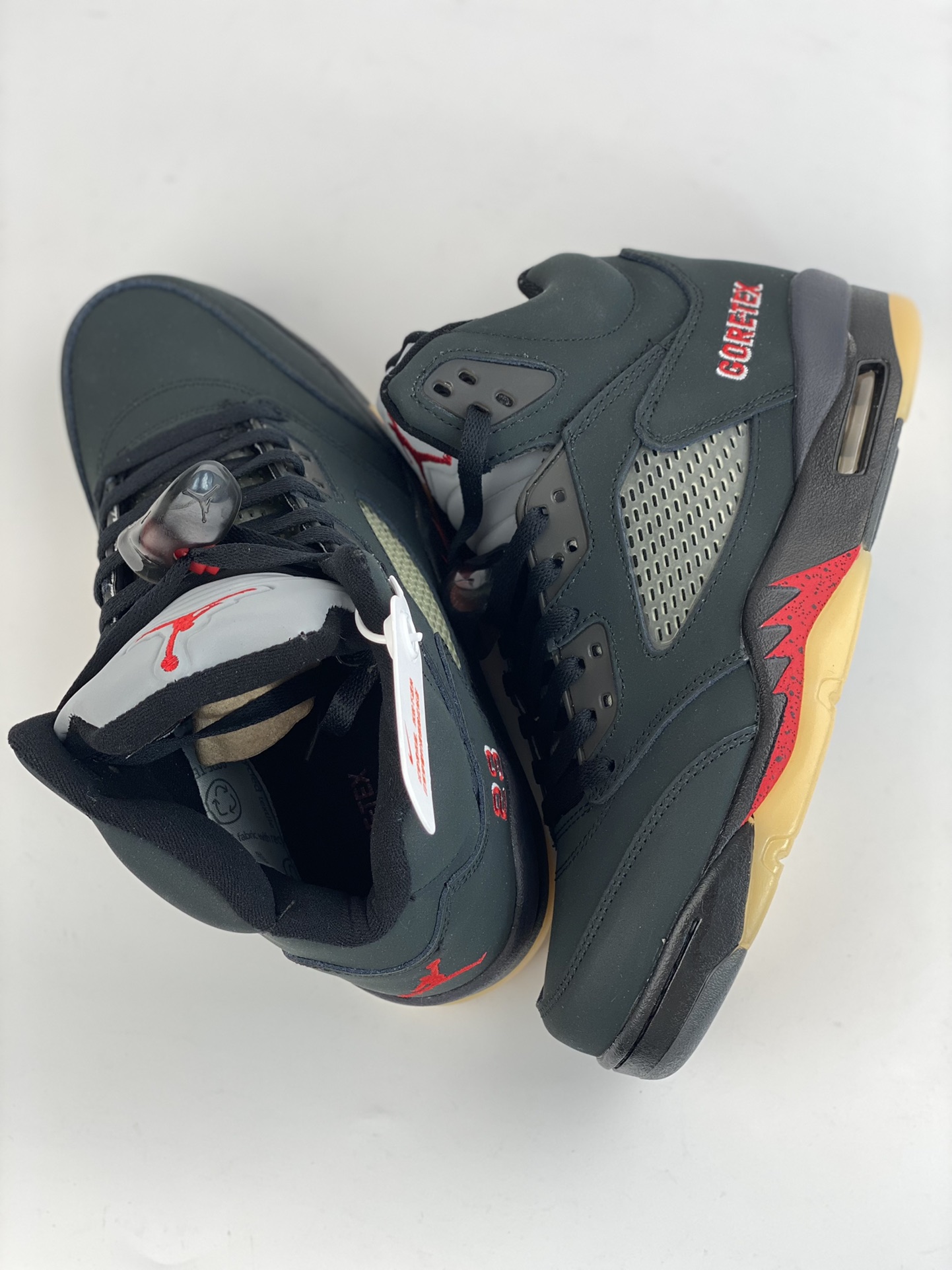 260 Air Jordan 5 Retro Gore-Tex”Off-Noir” 黑红 DR0092-001
